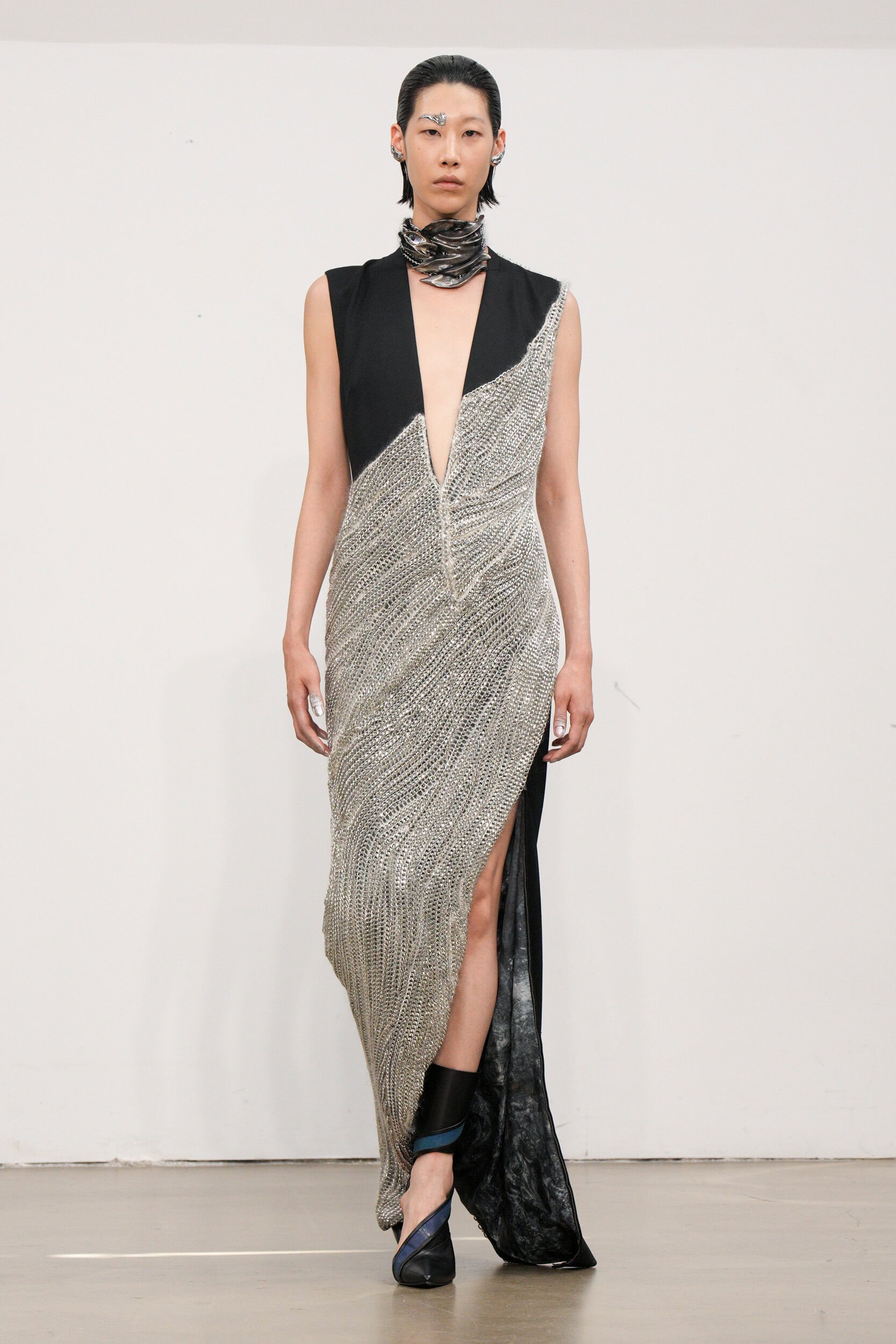 Yuima Nakazato Fall 2025 Couture Fashion Show