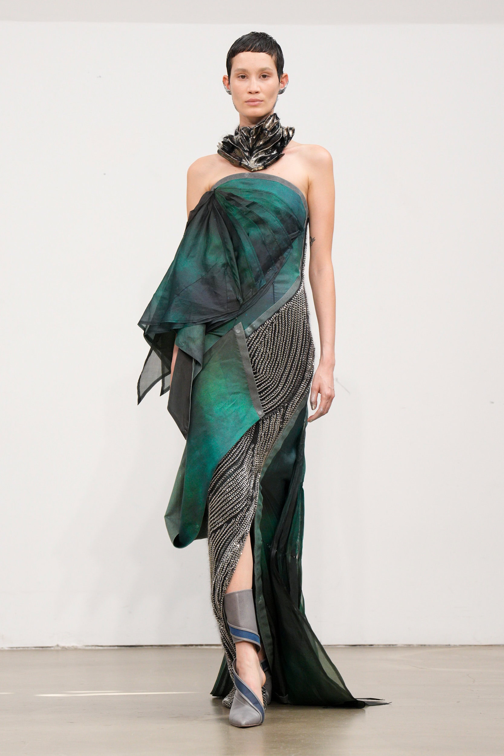 Yuima Nakazato Fall 2025 Couture Fashion Show