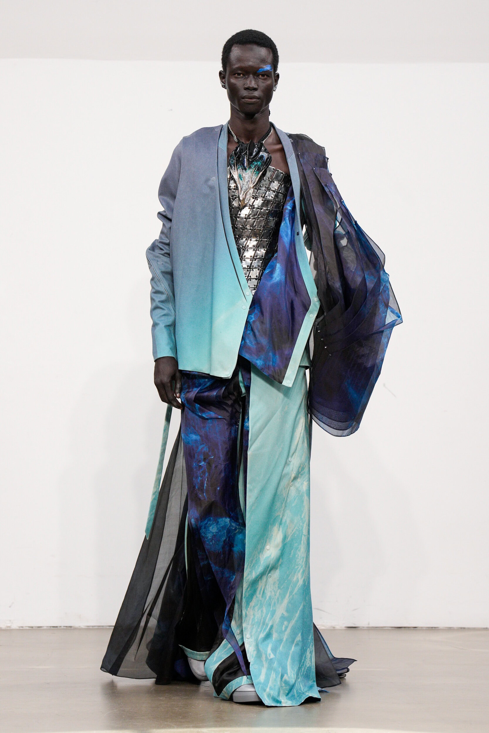 Yuima Nakazato Fall 2025 Couture Fashion Show