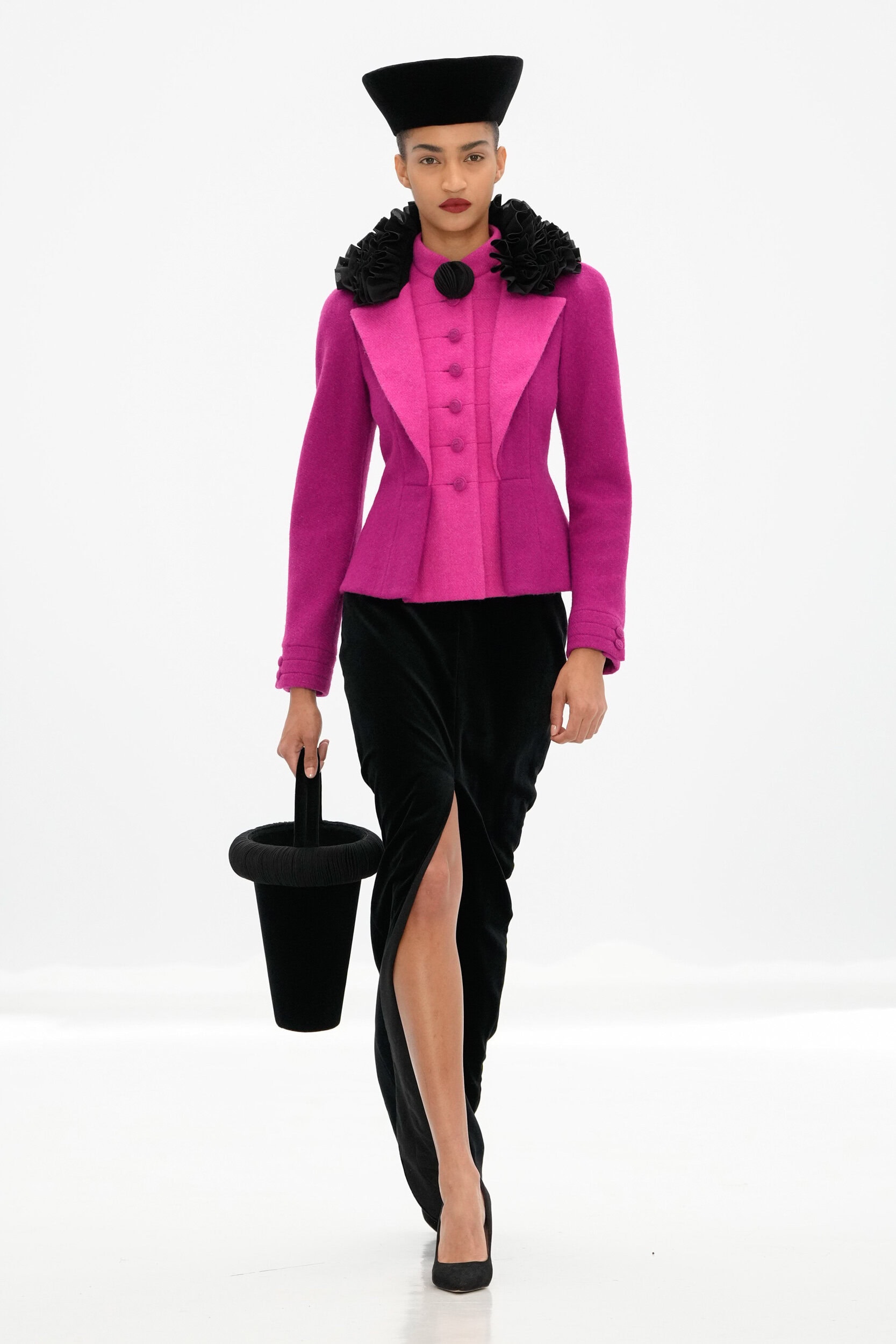 Chocheng Fall 2025 Couture Fashion Show