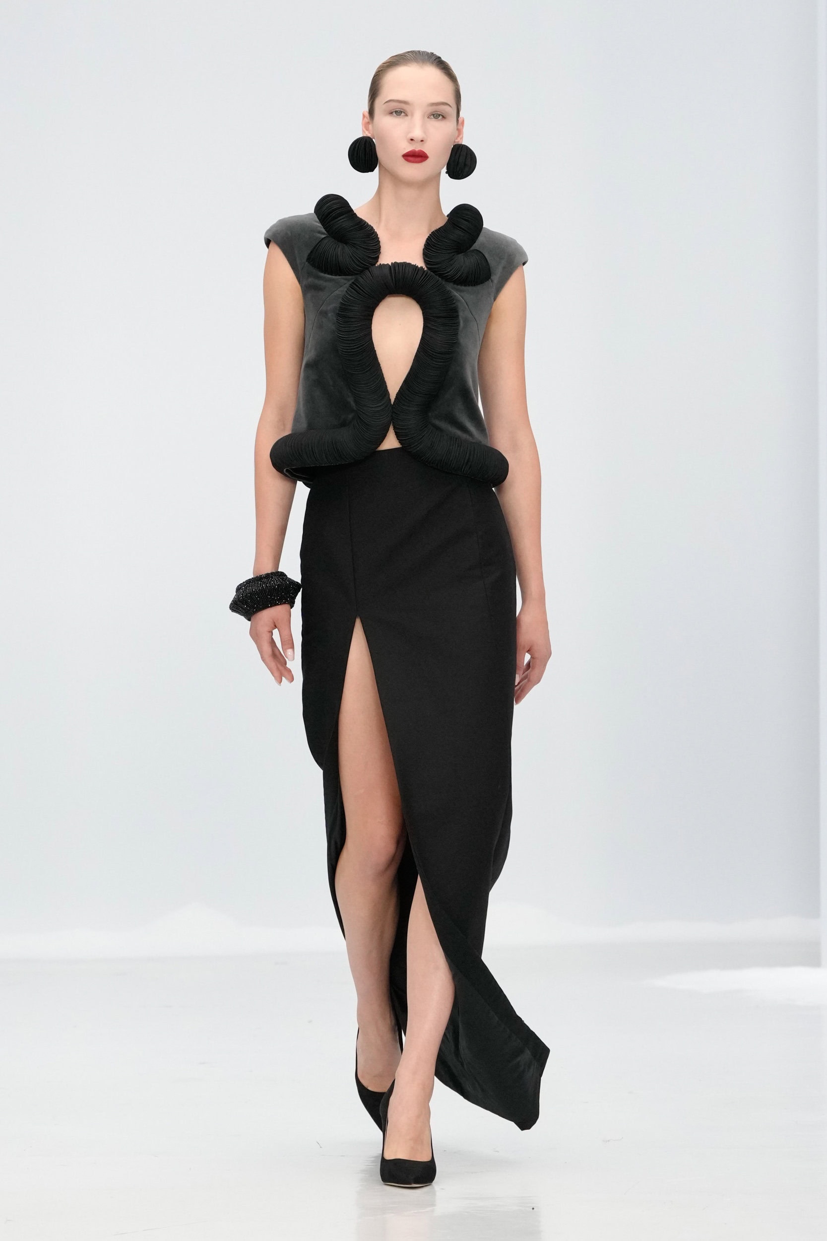Chocheng Fall 2025 Couture Fashion Show