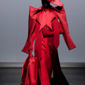 Robert Wun Fall 2025 Couture Fashion Show