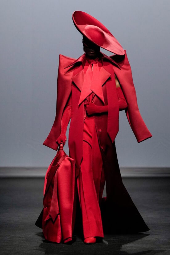 Robert Wun Fall 2025 Couture Fashion Show