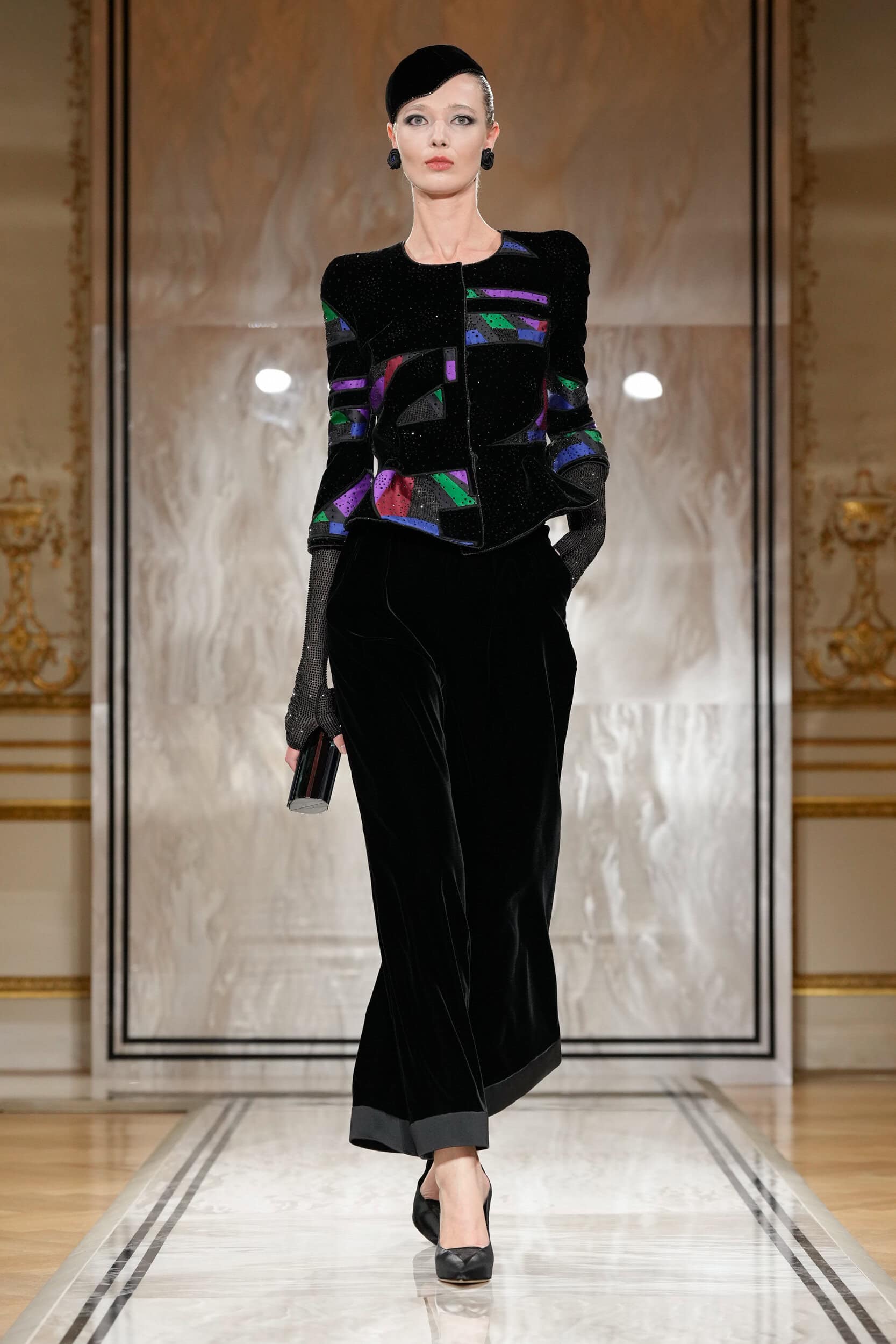 Giorgio Armani Prive Fall 2025 Couture Fashion Show