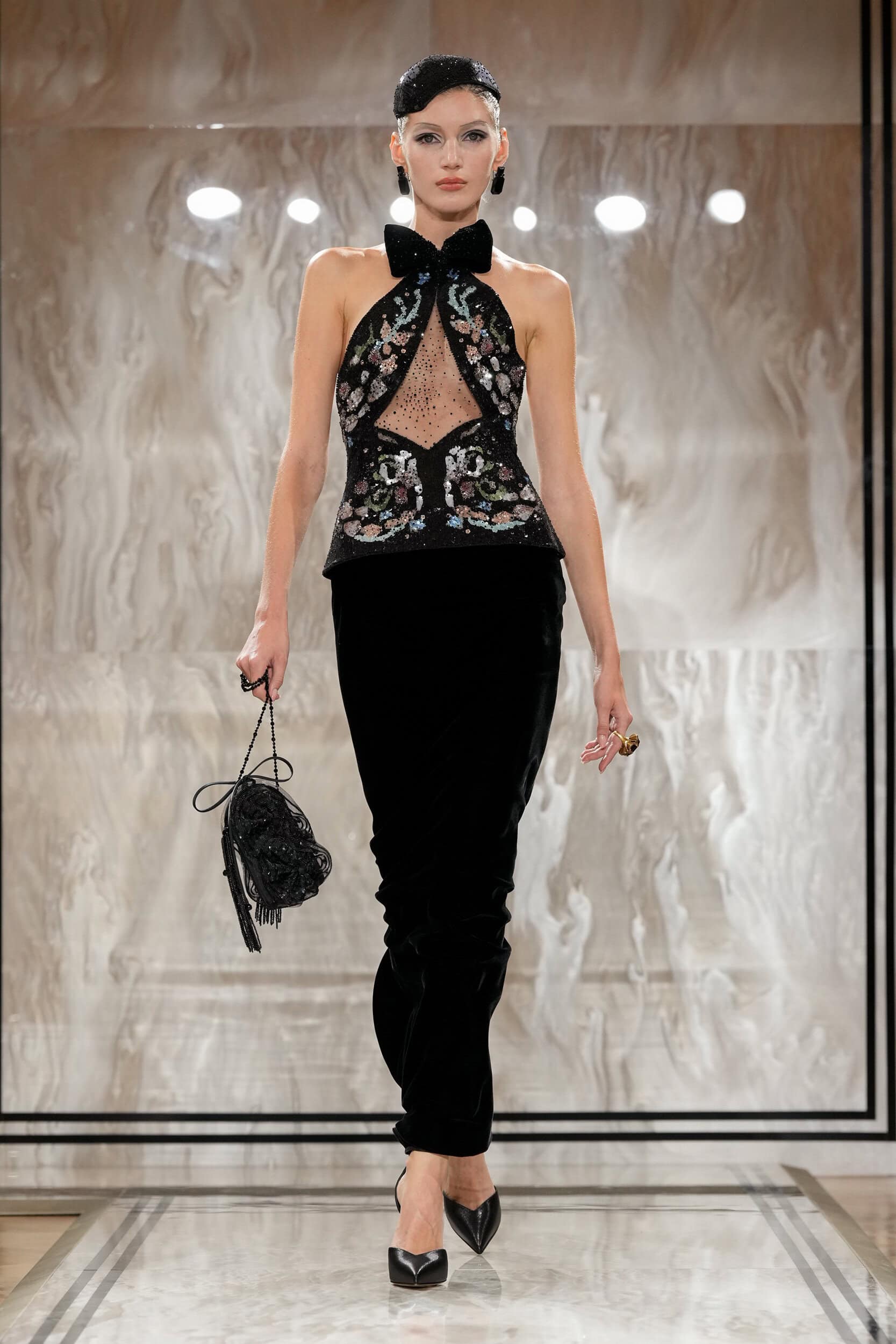 Giorgio Armani Prive Fall 2025 Couture Fashion Show