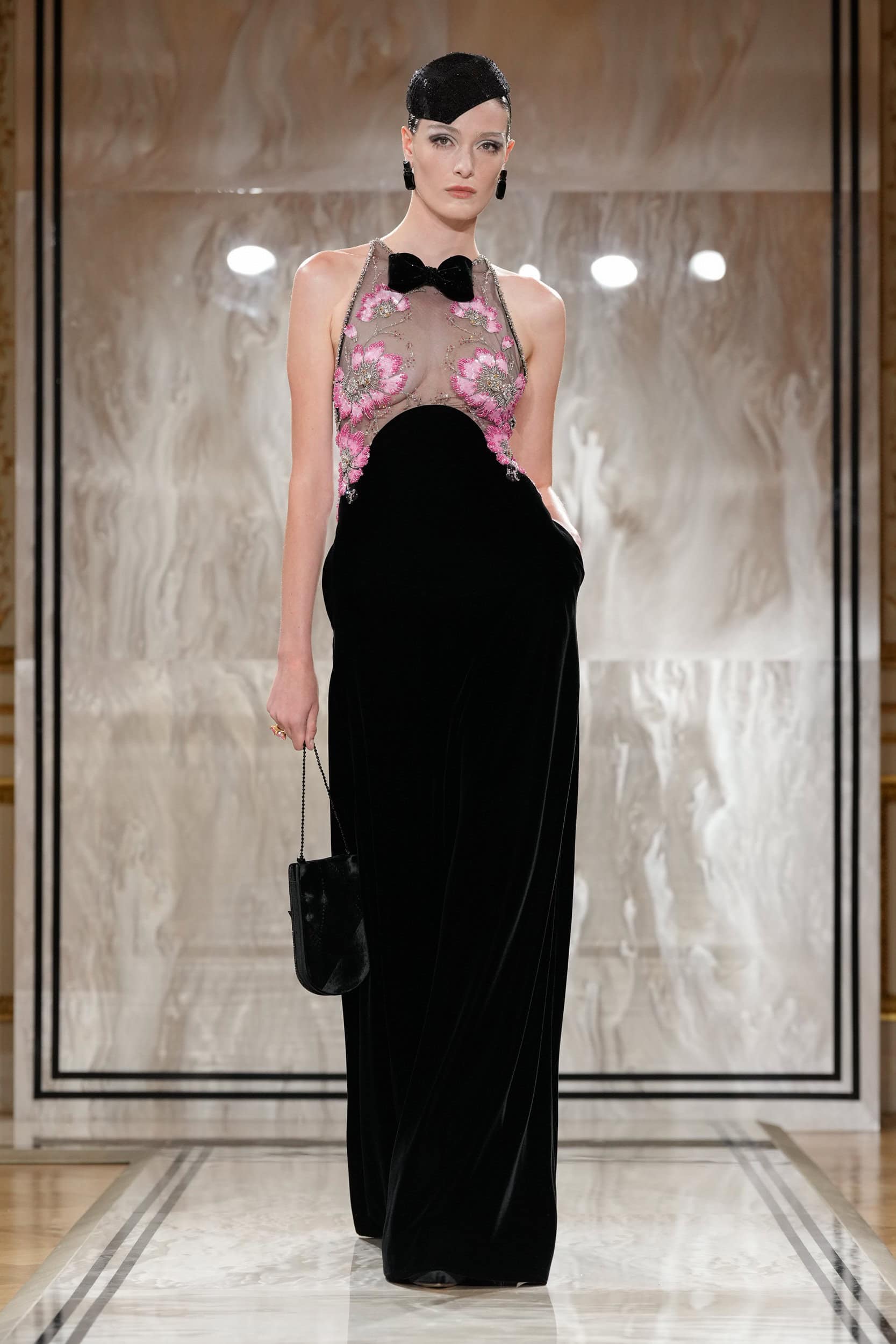 Giorgio Armani Prive Fall 2025 Couture Fashion Show