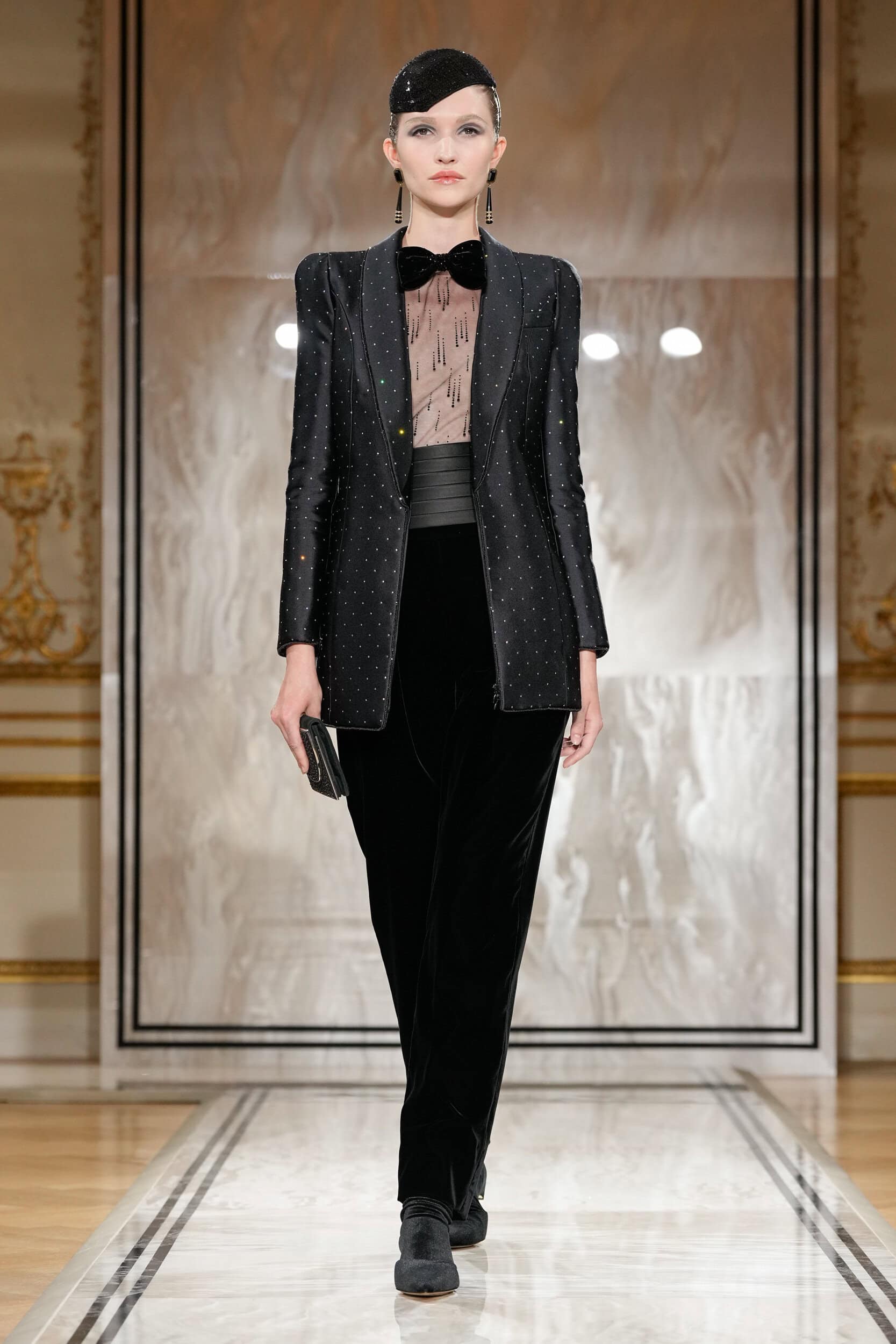 Giorgio Armani Prive Fall 2025 Couture Fashion Show