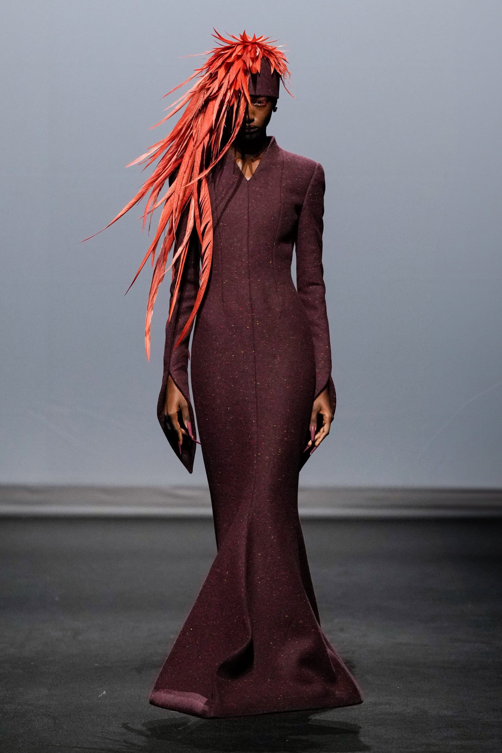 Robert Wun Fall 2025 Couture Fashion Show
