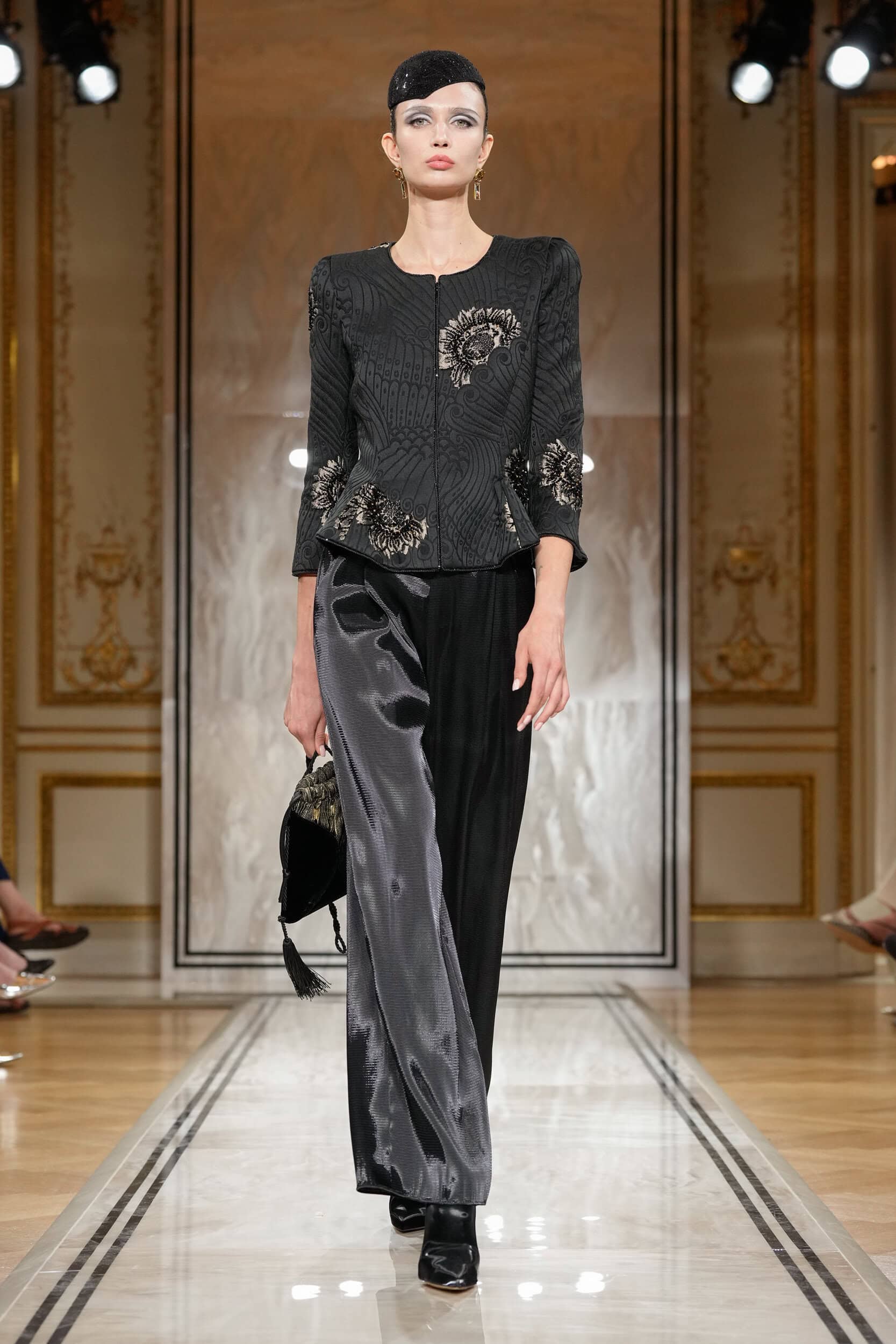 Giorgio Armani Prive Fall 2025 Couture Fashion Show