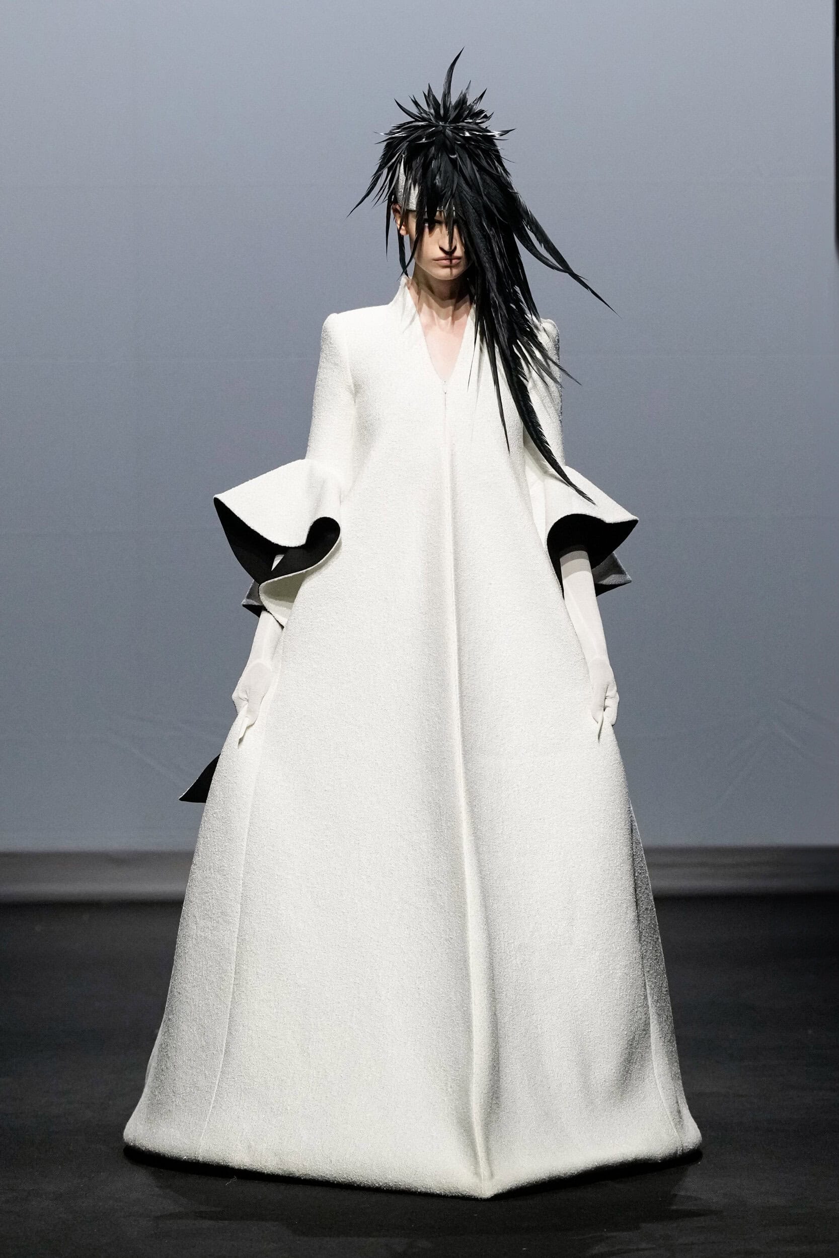 Robert Wun Fall 2025 Couture Fashion Show