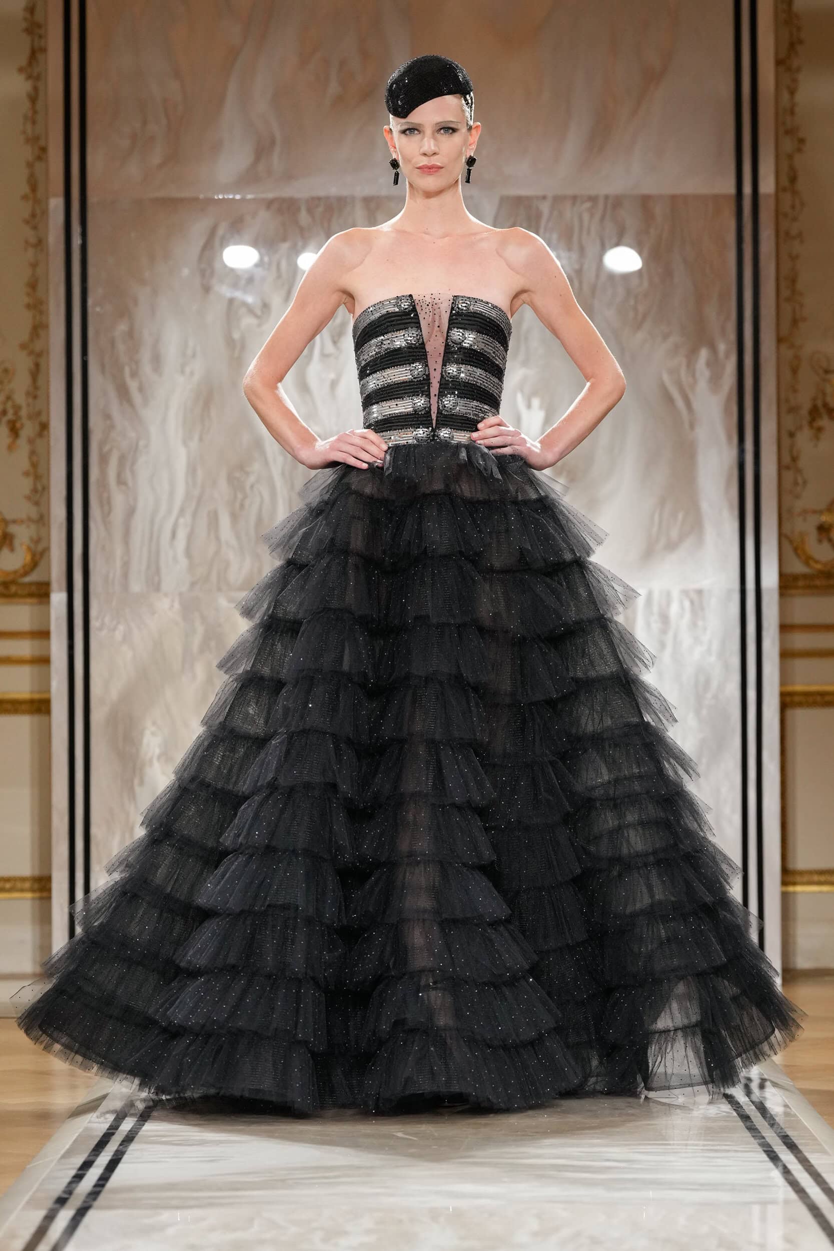 Giorgio Armani Prive Fall 2025 Couture Fashion Show