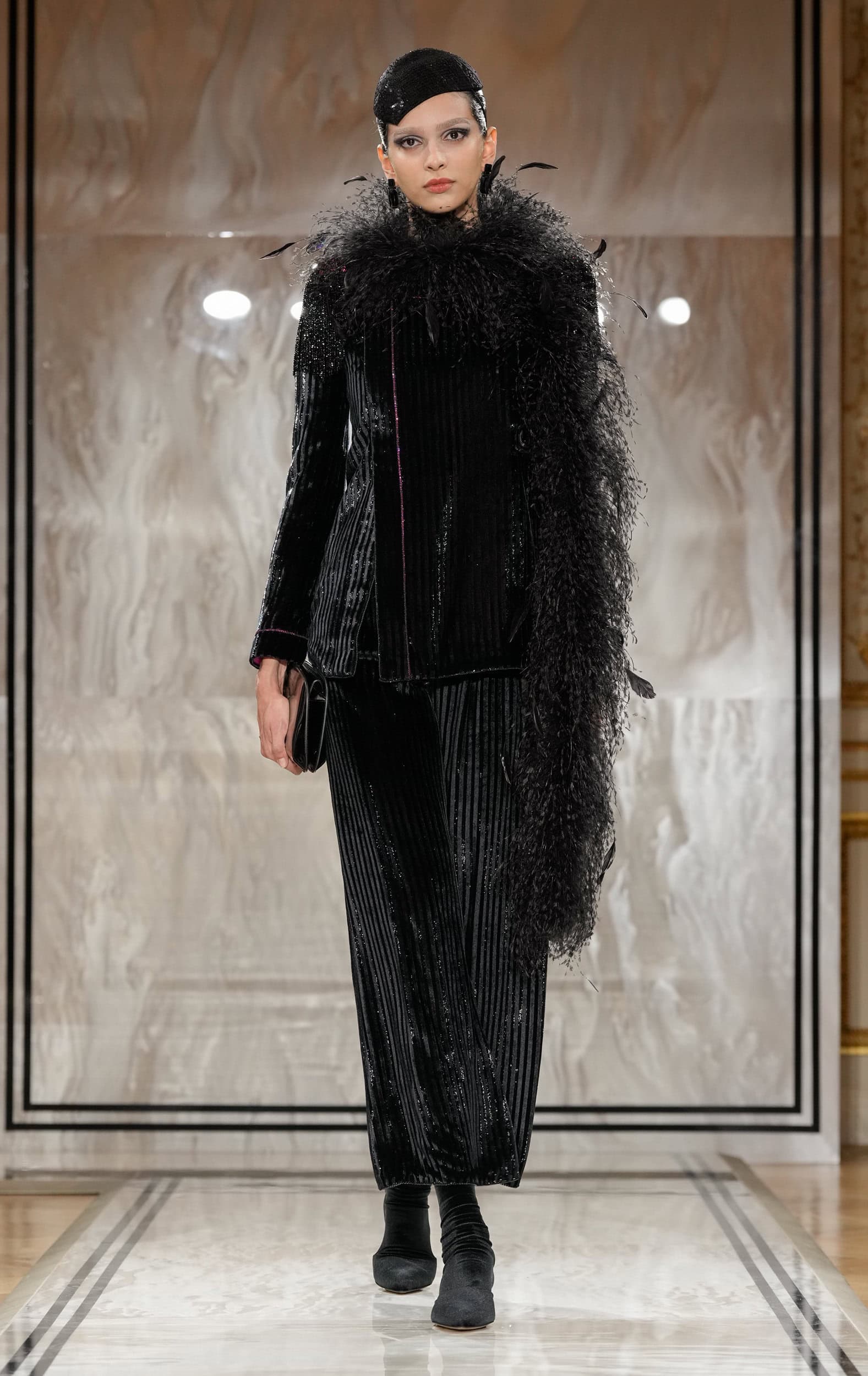 Giorgio Armani Prive Fall 2025 Couture Fashion Show