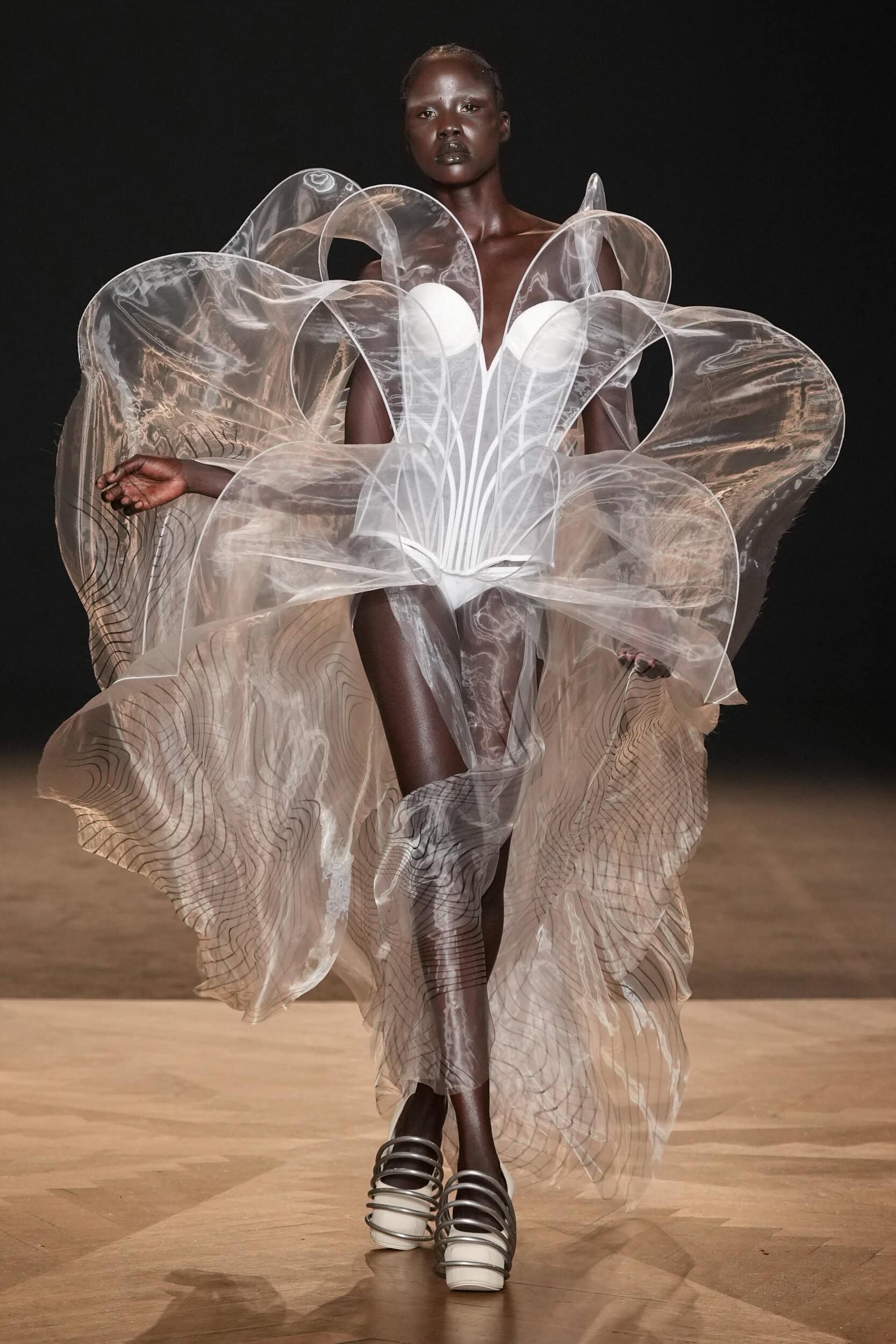 Iris Van Herpen Spring 2026 Couture Fashion Show