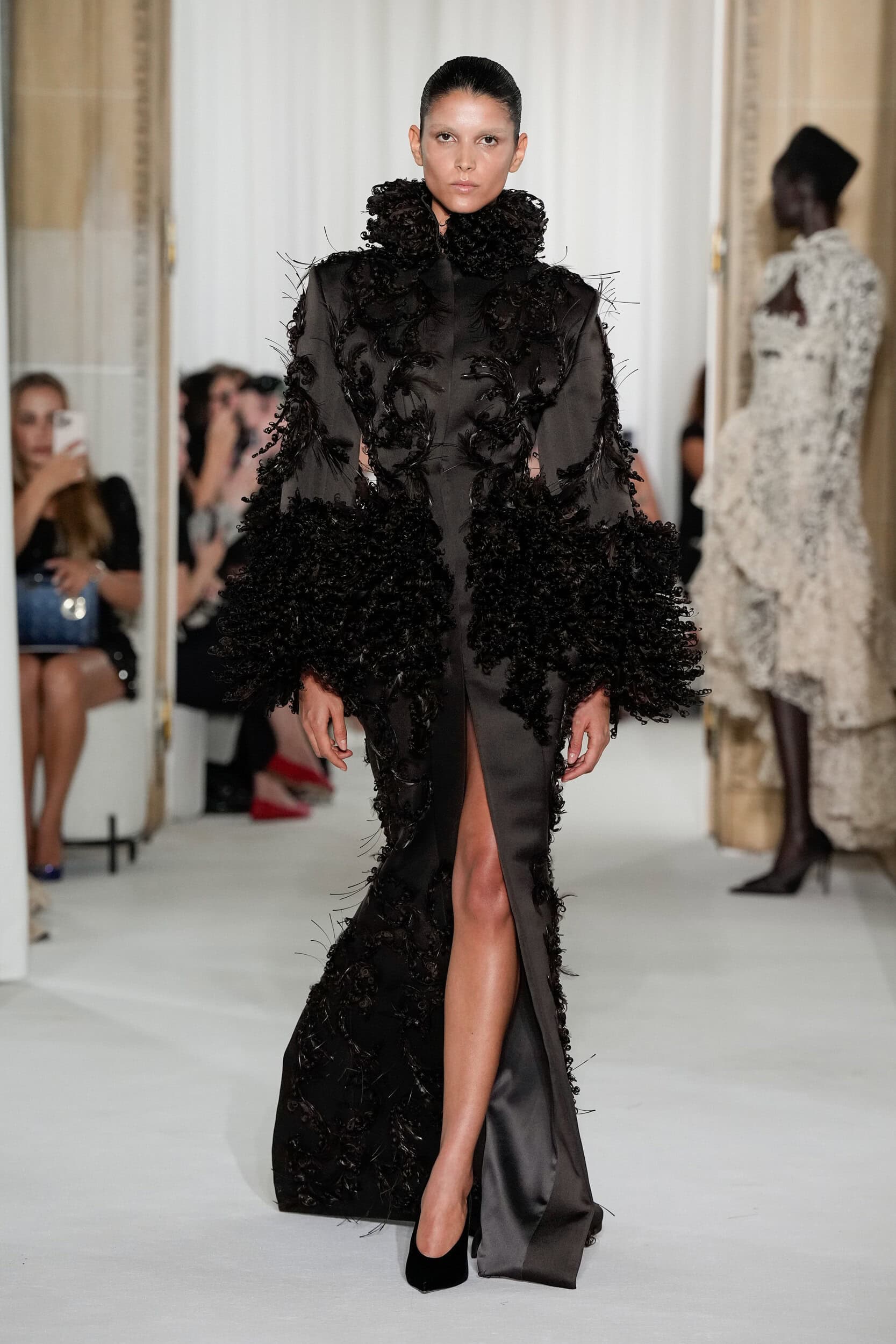 Ashi Studio Spring 2026 Couture Fashion Show