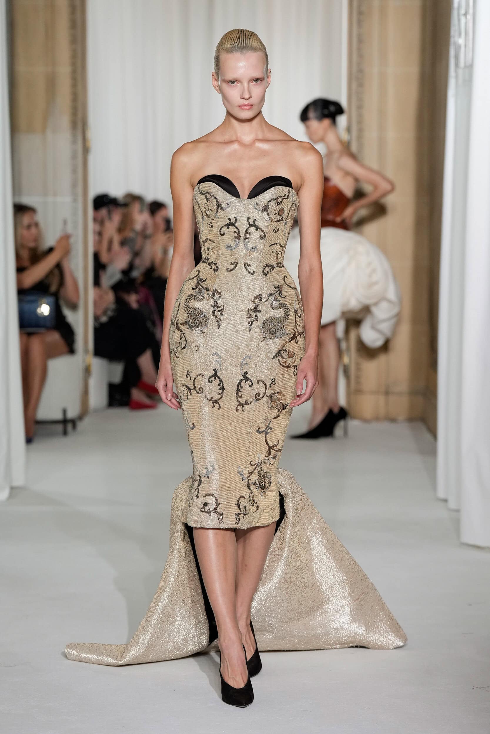 Ashi Studio Spring 2026 Couture Fashion Show