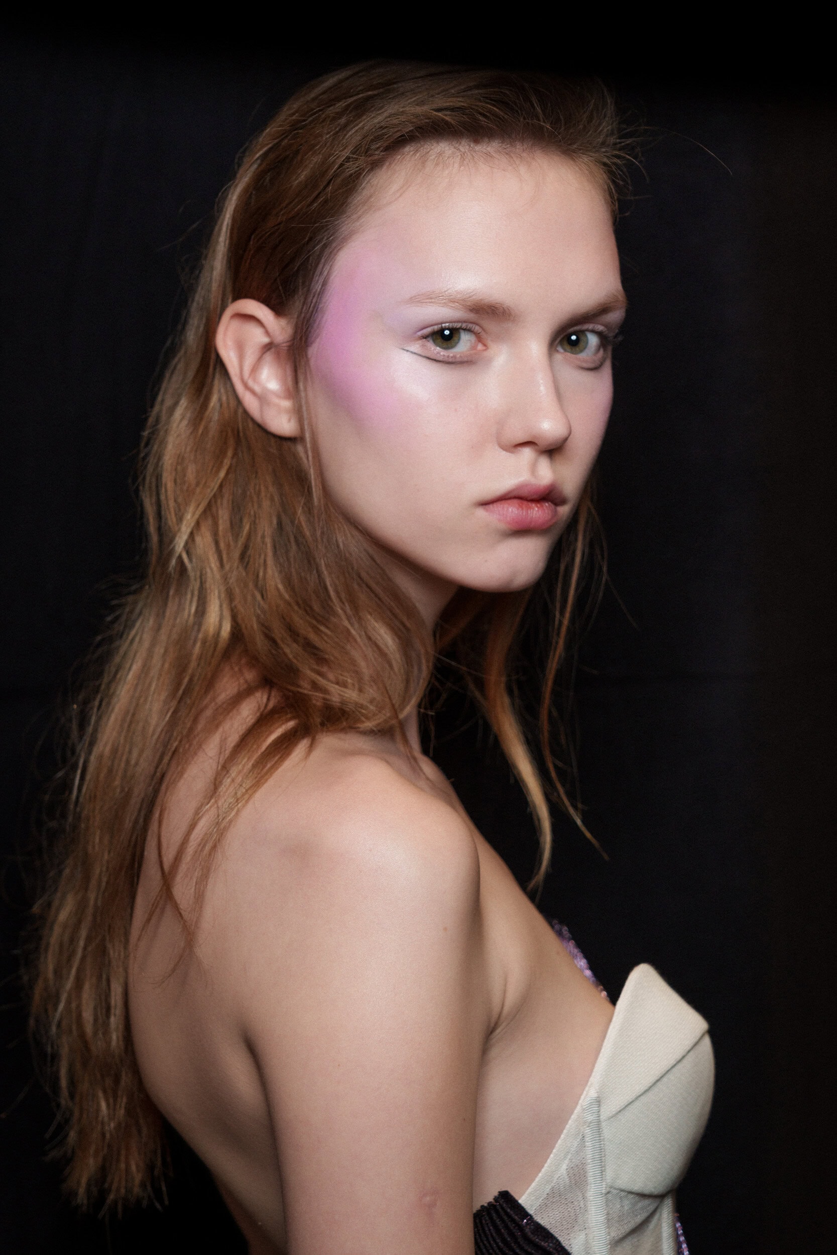 Ardazaei Fall 2025 Couture Fashion Show Backstage
