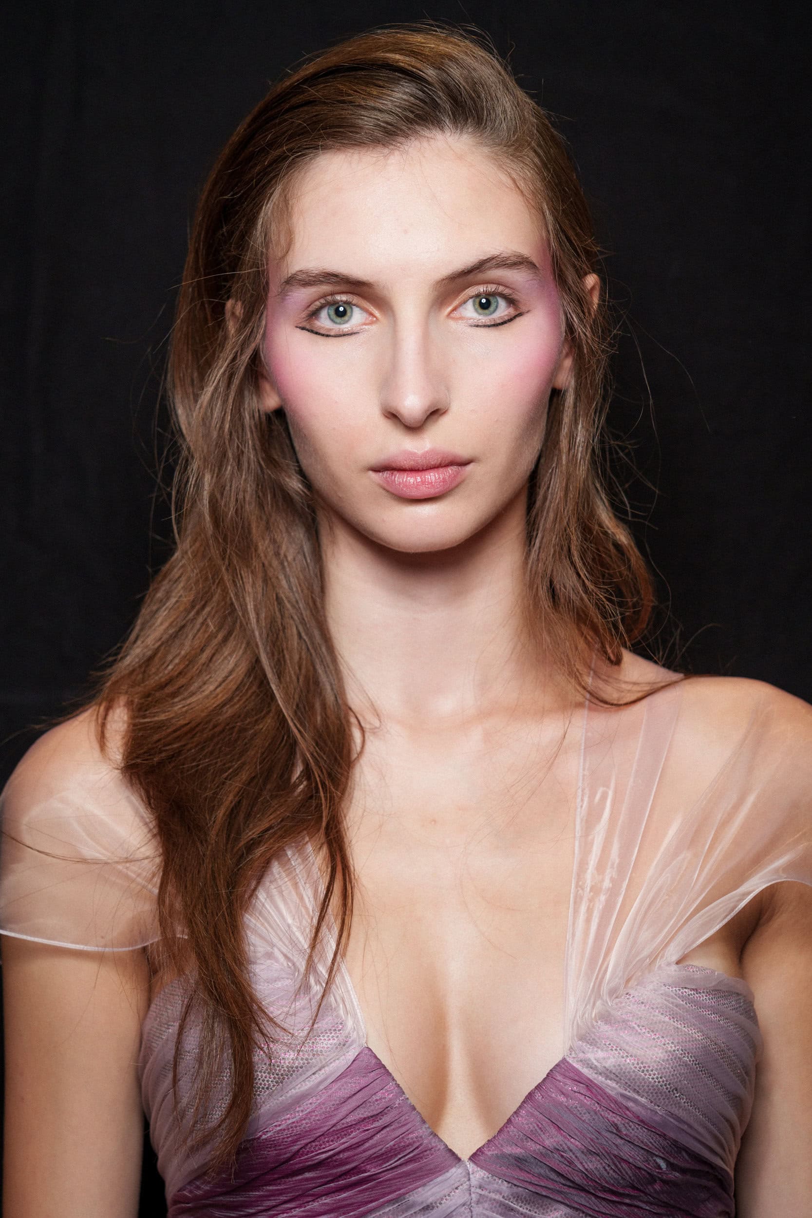 Ardazaei Fall 2025 Couture Fashion Show Backstage