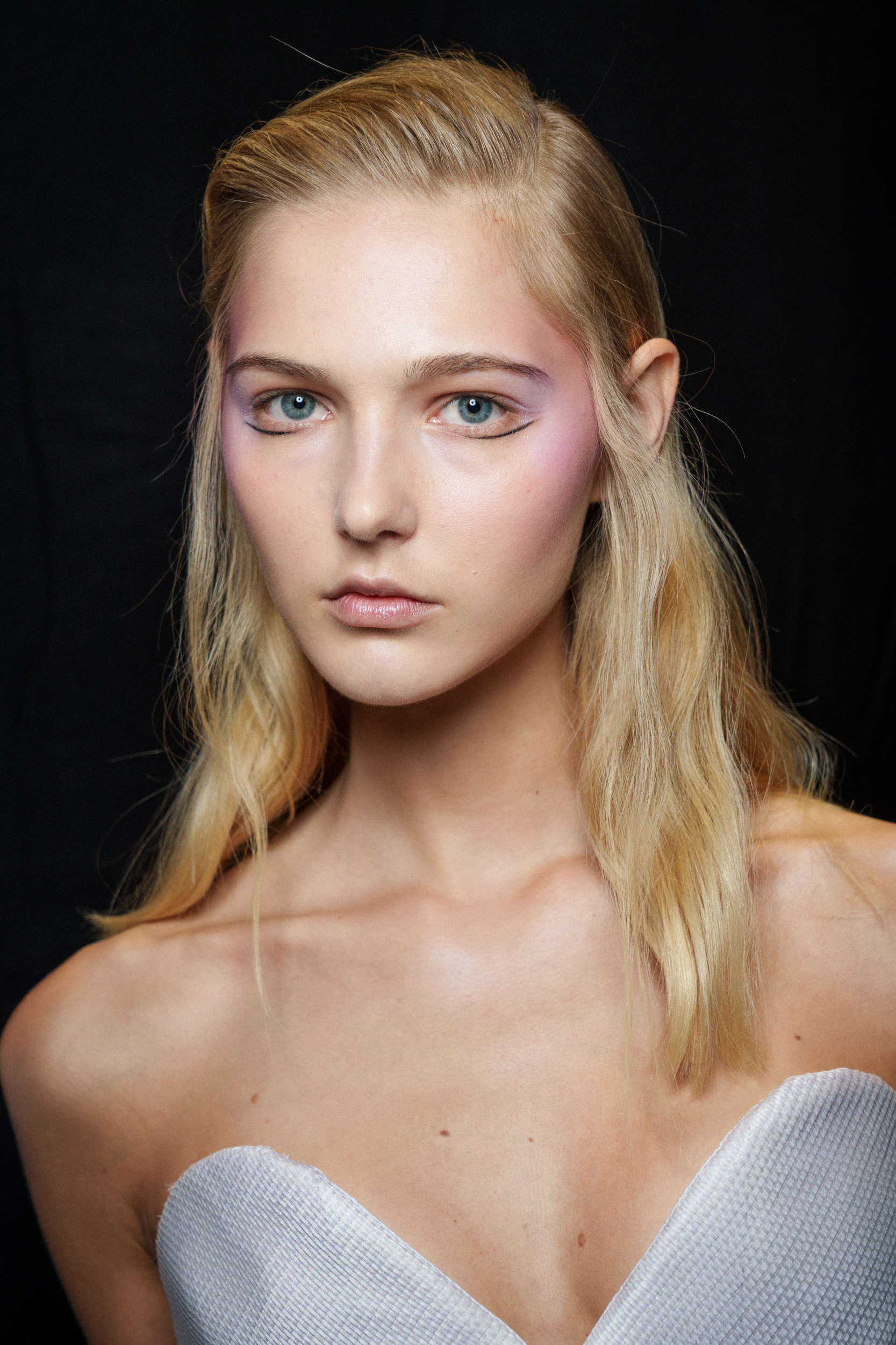 Ardazaei Fall 2025 Couture Fashion Show Backstage
