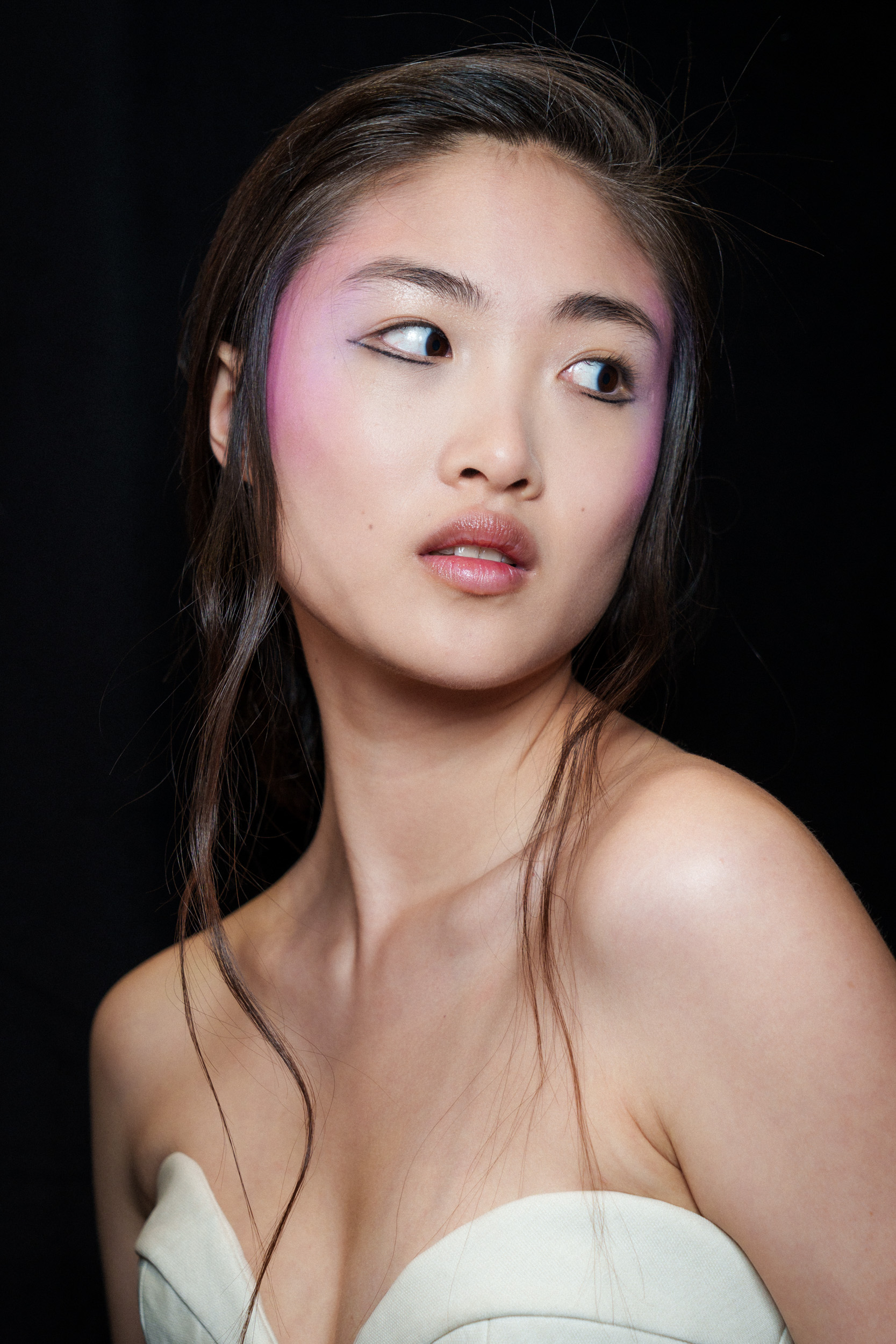 Ardazaei Fall 2025 Couture Fashion Show Backstage