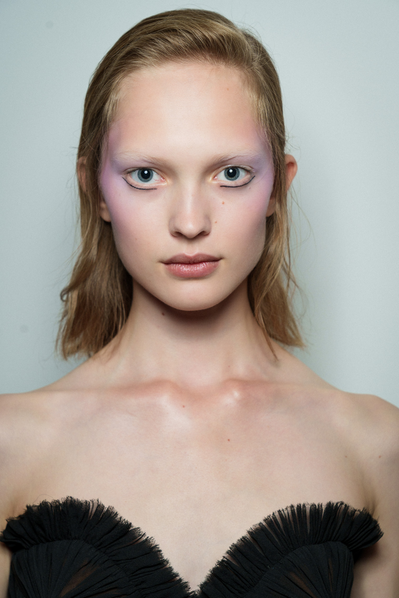 Ardazaei Fall 2025 Couture Fashion Show Backstage