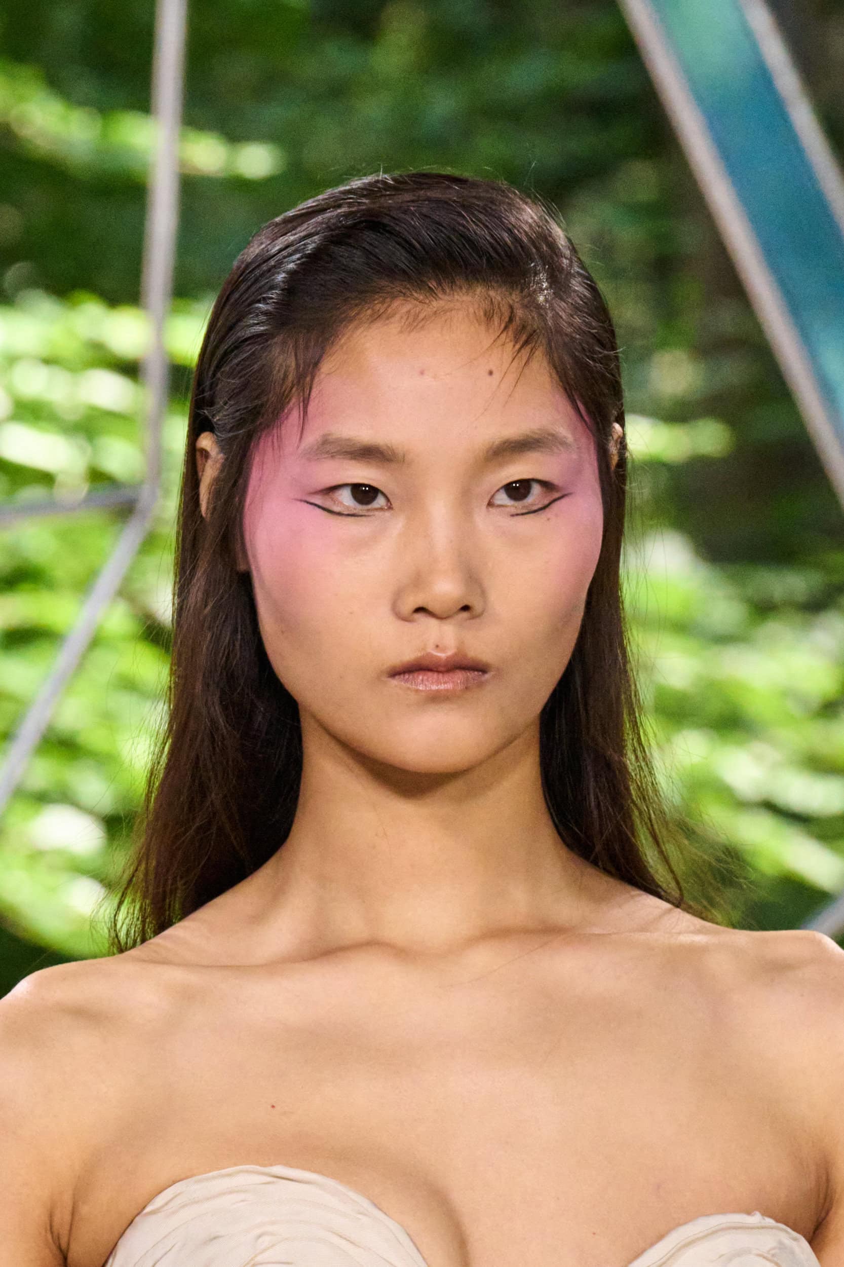 Ardazaei Fall 2025 Couture Fashion Show Details