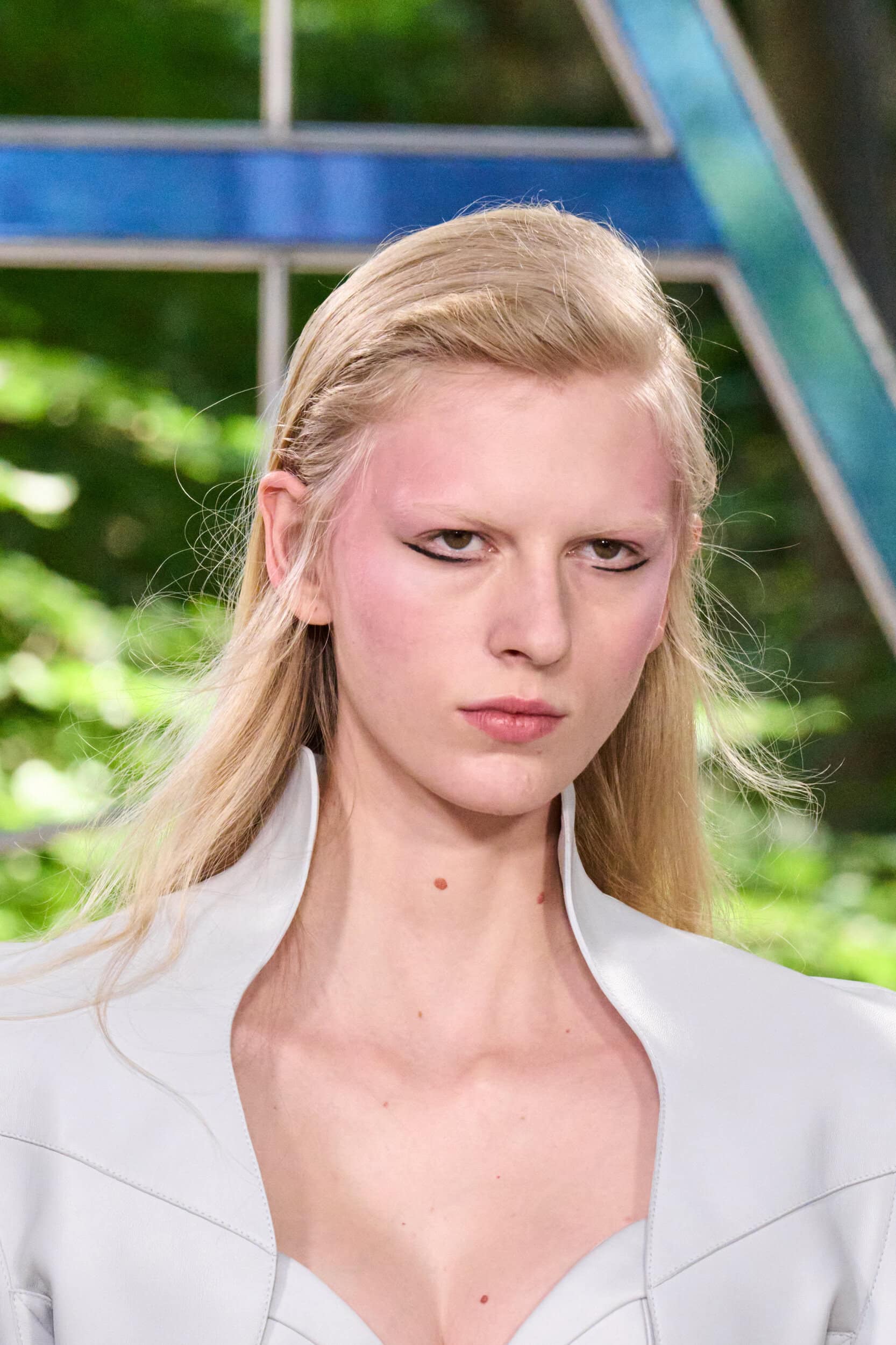 Ardazaei Fall 2025 Couture Fashion Show Details