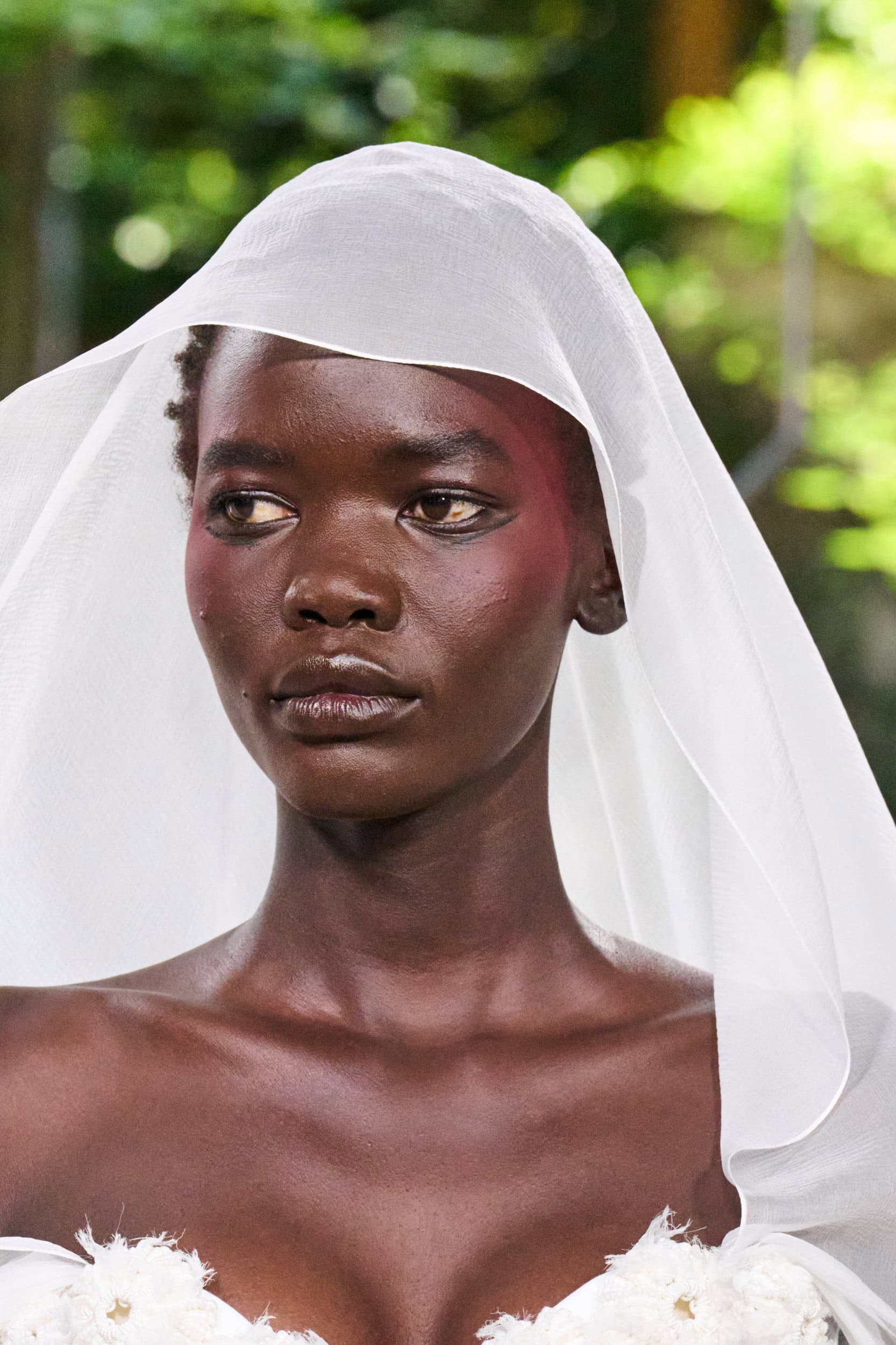 Ardazaei Fall 2025 Couture Fashion Show Details