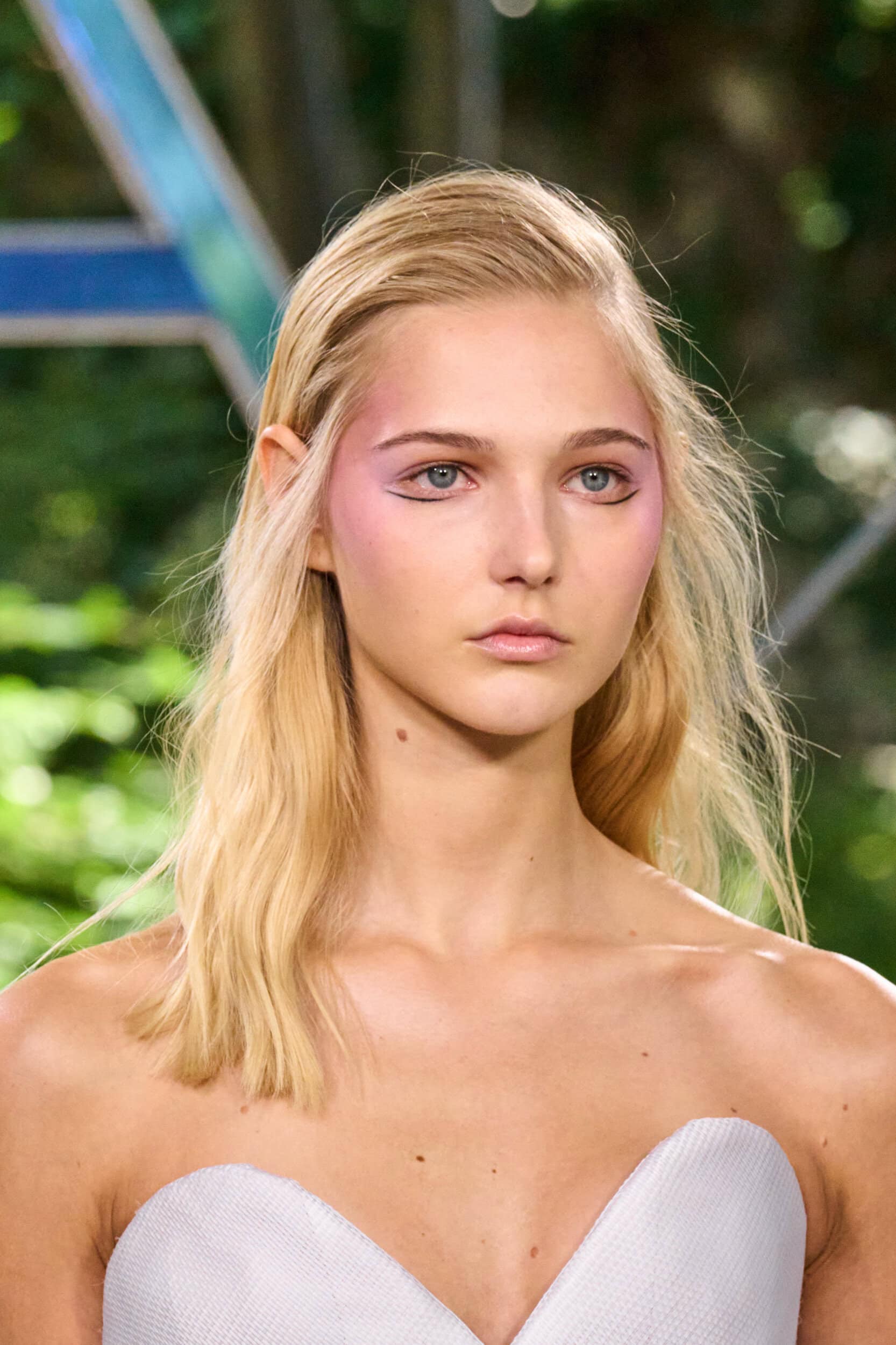 Ardazaei Fall 2025 Couture Fashion Show Details