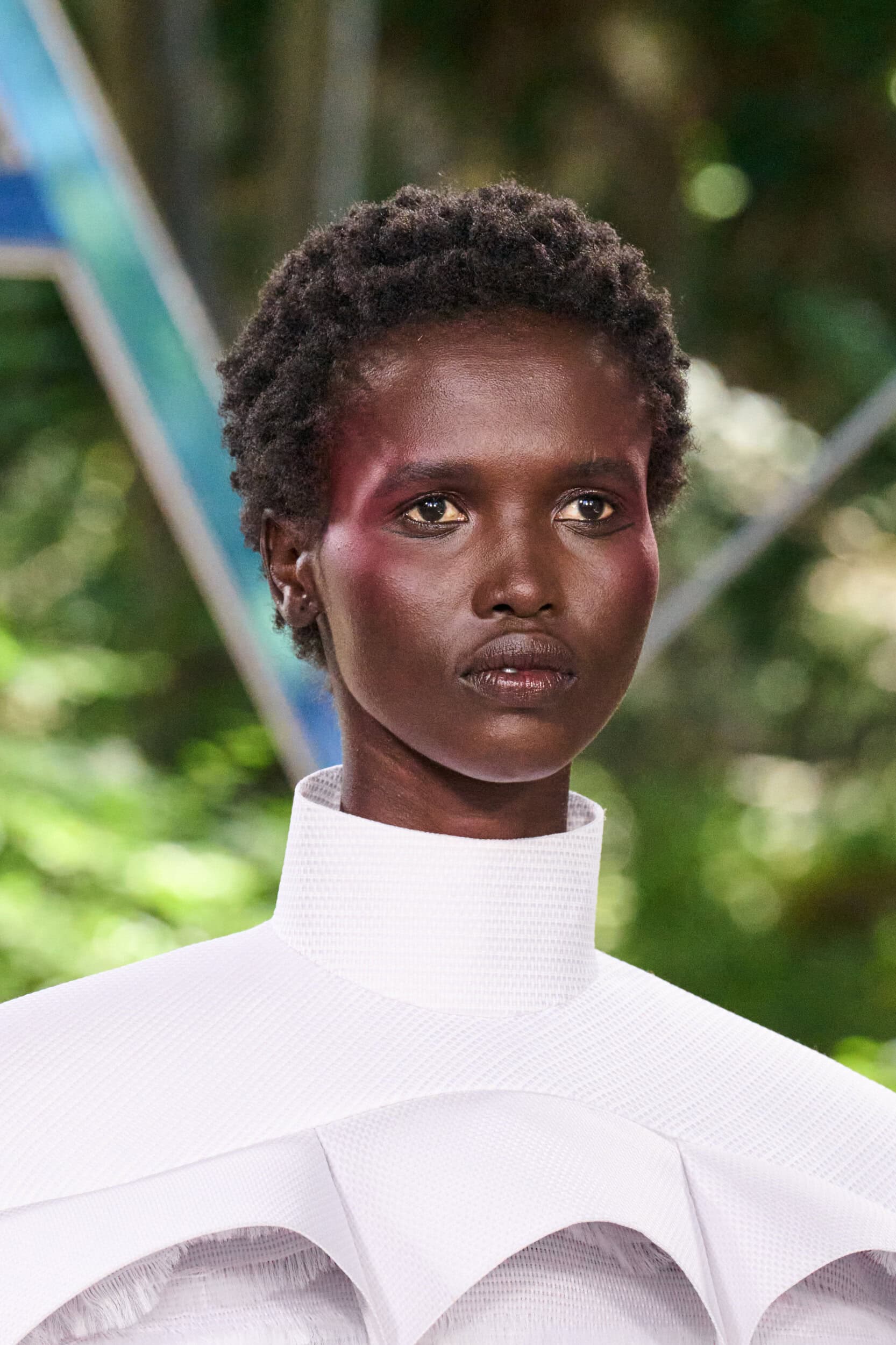 Ardazaei Fall 2025 Couture Fashion Show Details