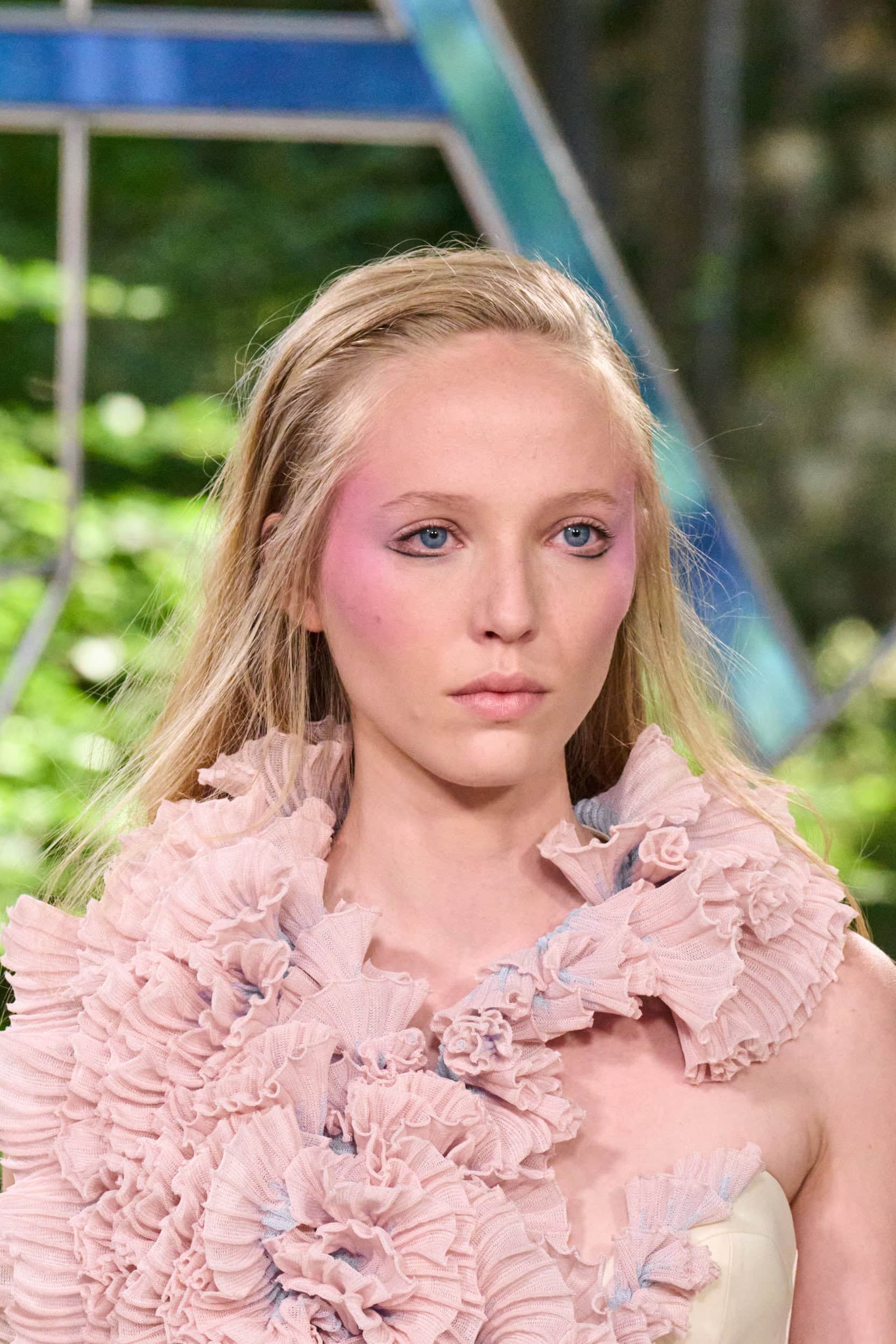 Ardazaei Fall 2025 Couture Fashion Show Details