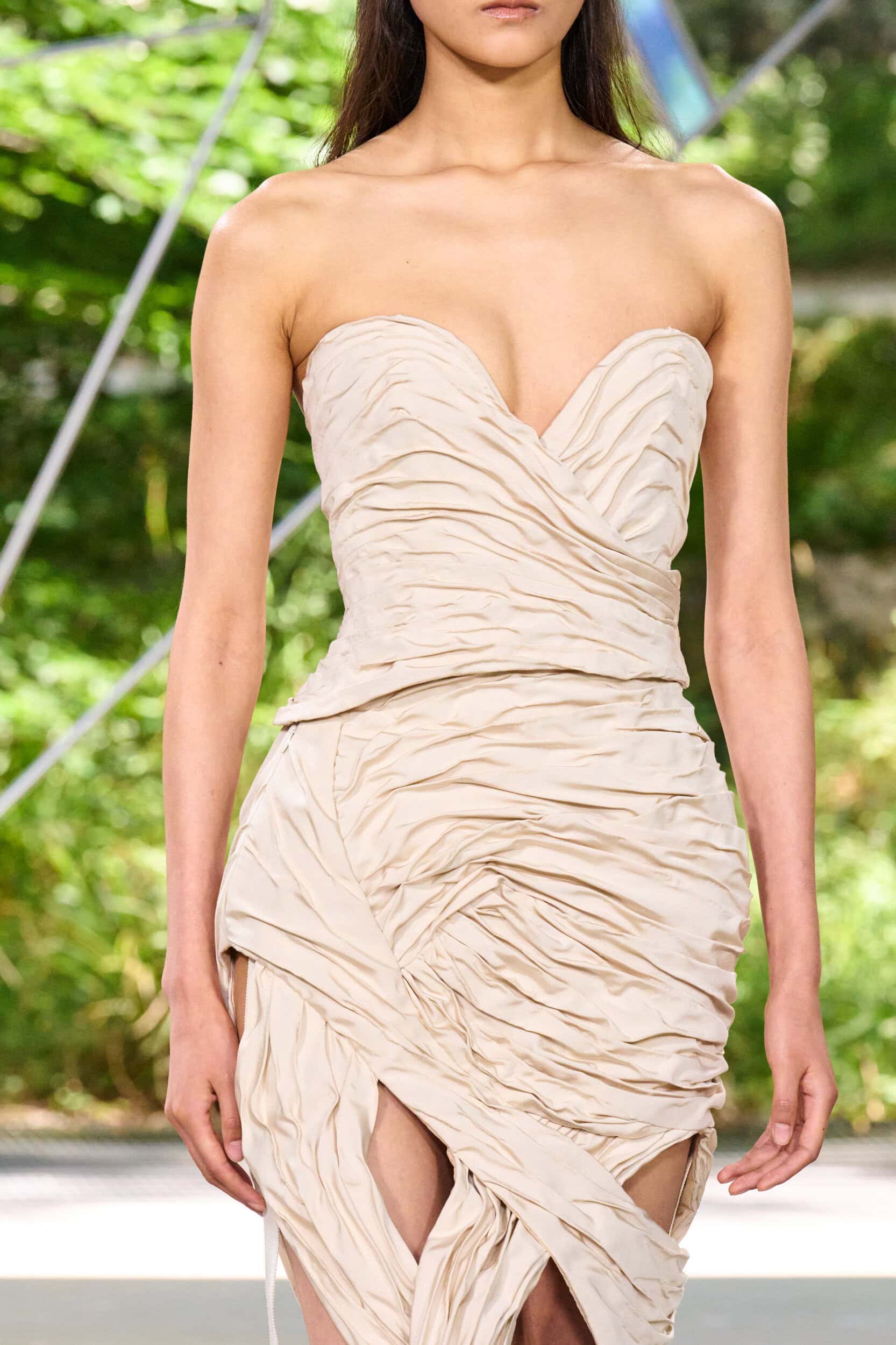 Ardazaei Fall 2025 Couture Fashion Show Details