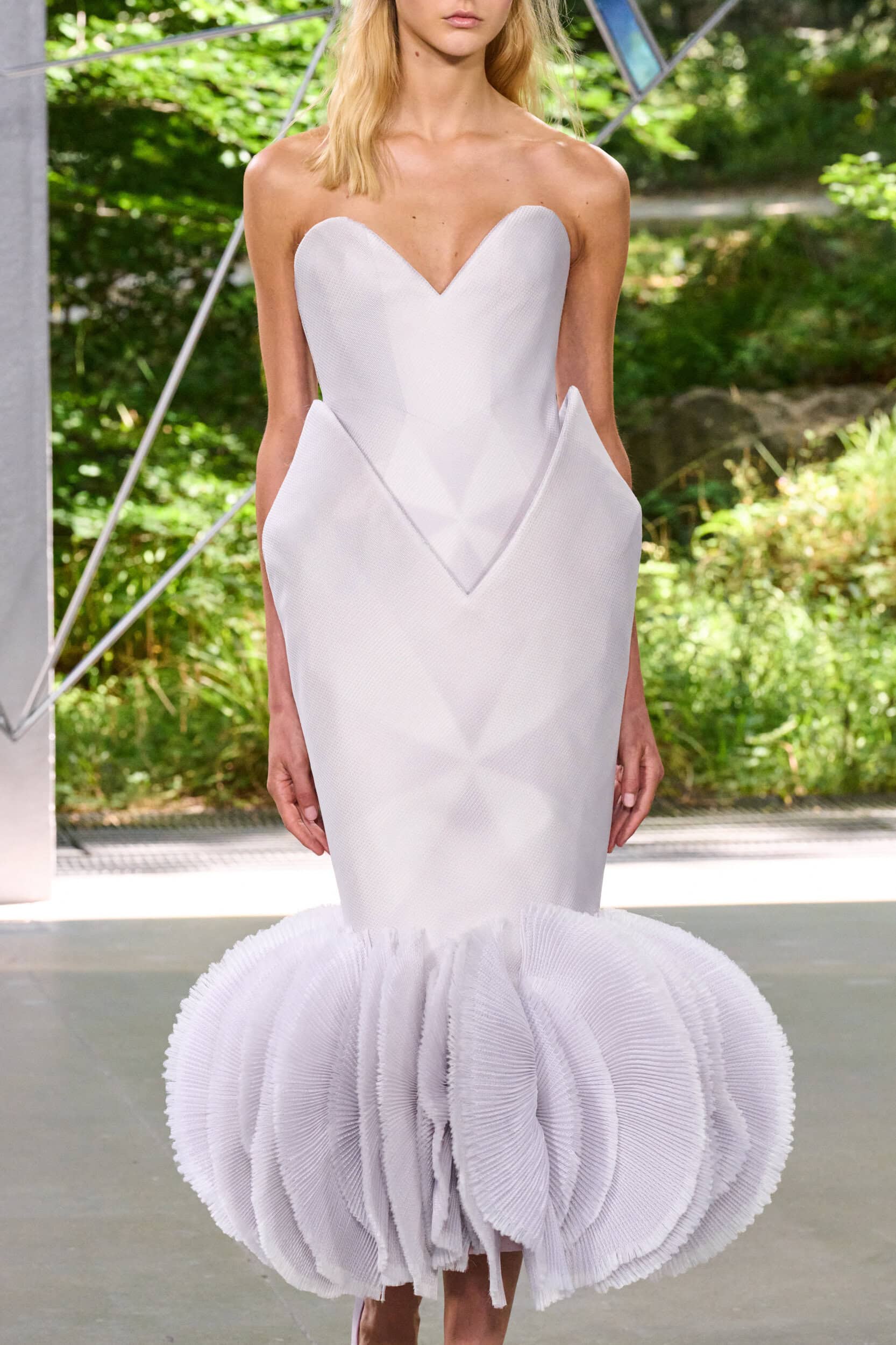 Ardazaei Fall 2025 Couture Fashion Show Details