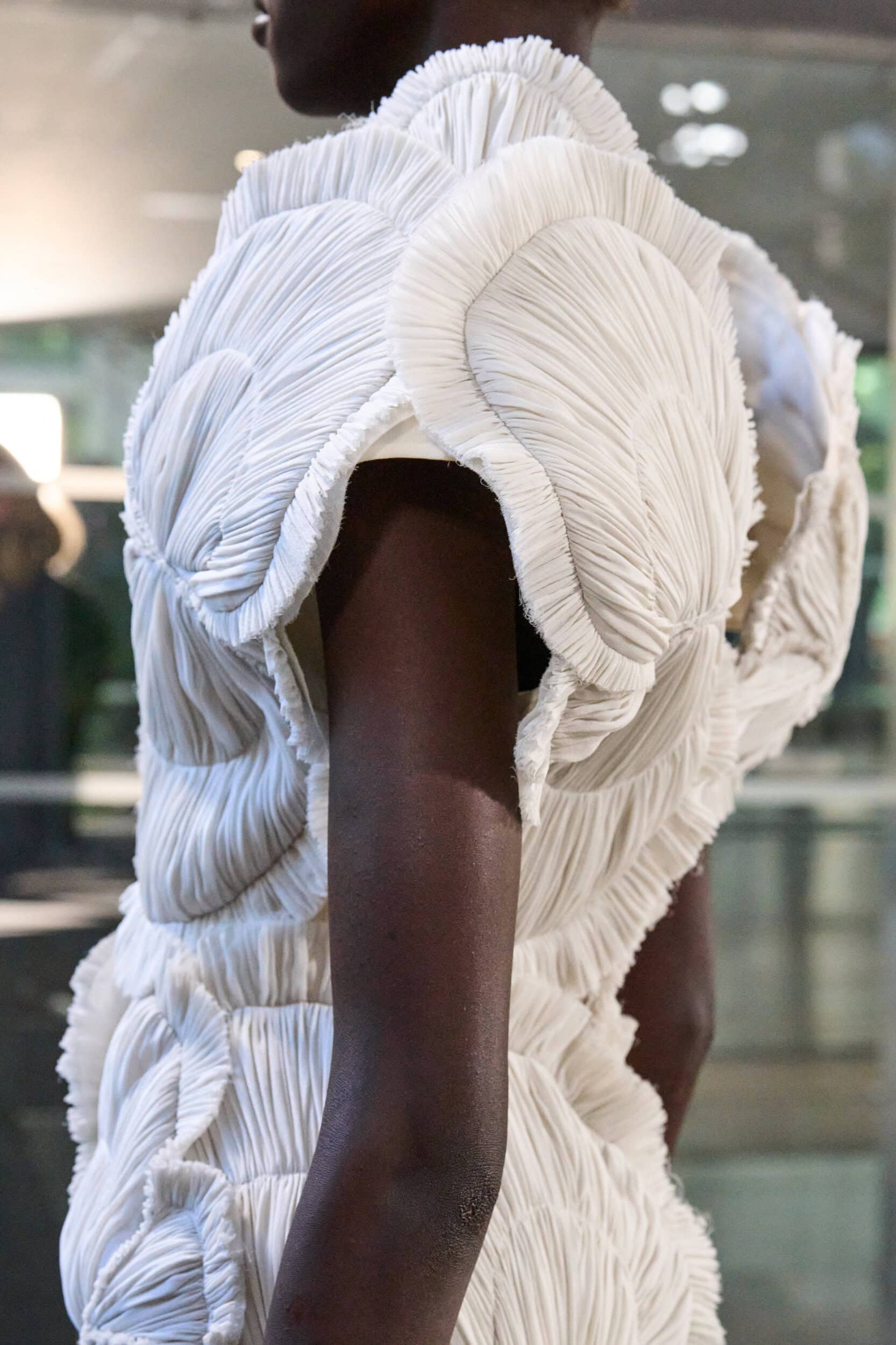 Ardazaei Fall 2025 Couture Fashion Show Details