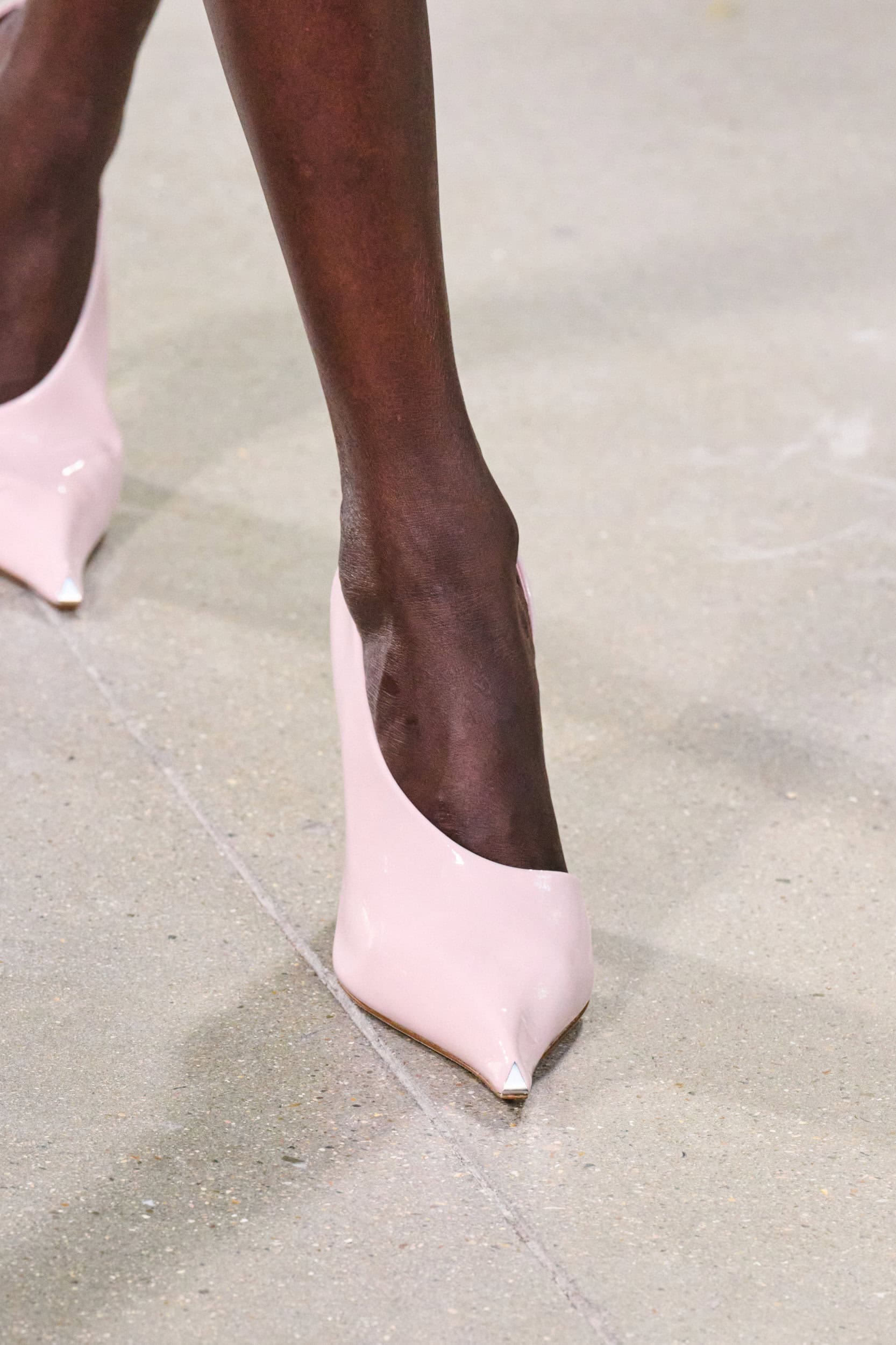 Ardazaei Fall 2025 Couture Fashion Show Details