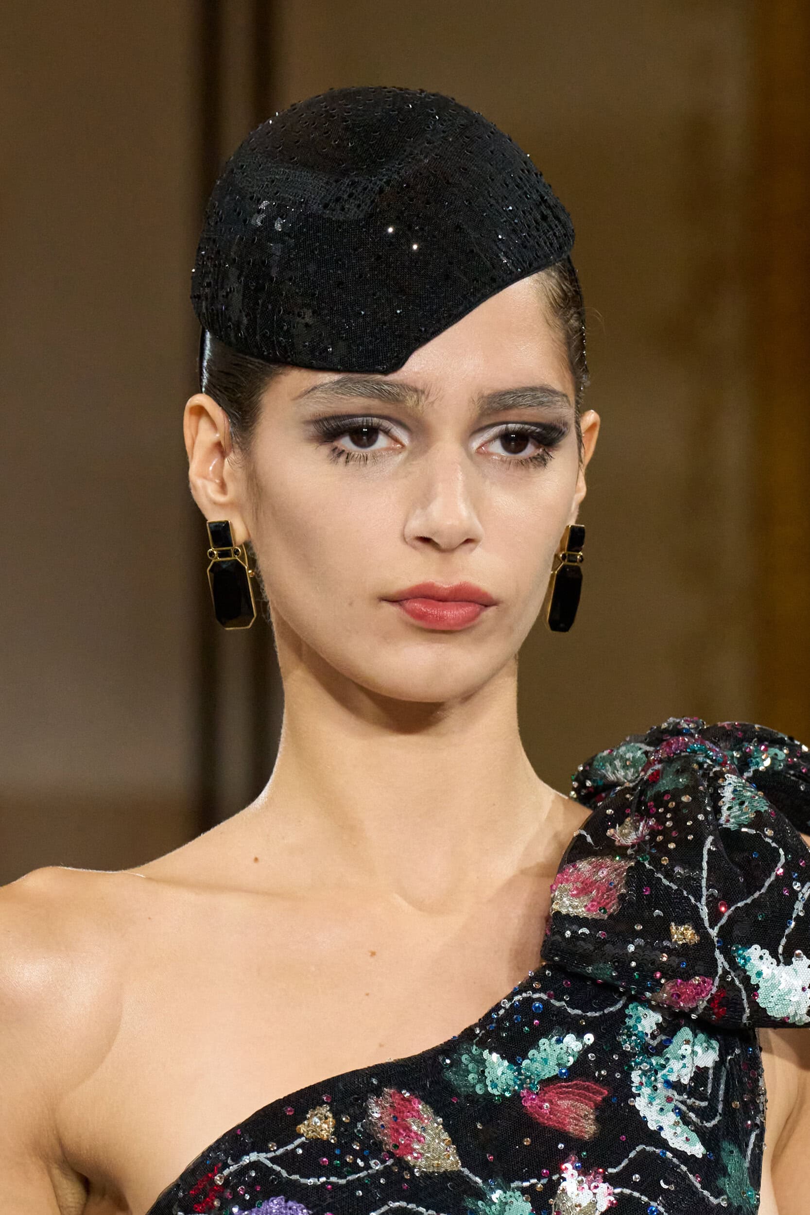 Giorgio Armani Prive Fall 2025 Couture Fashion Show Details