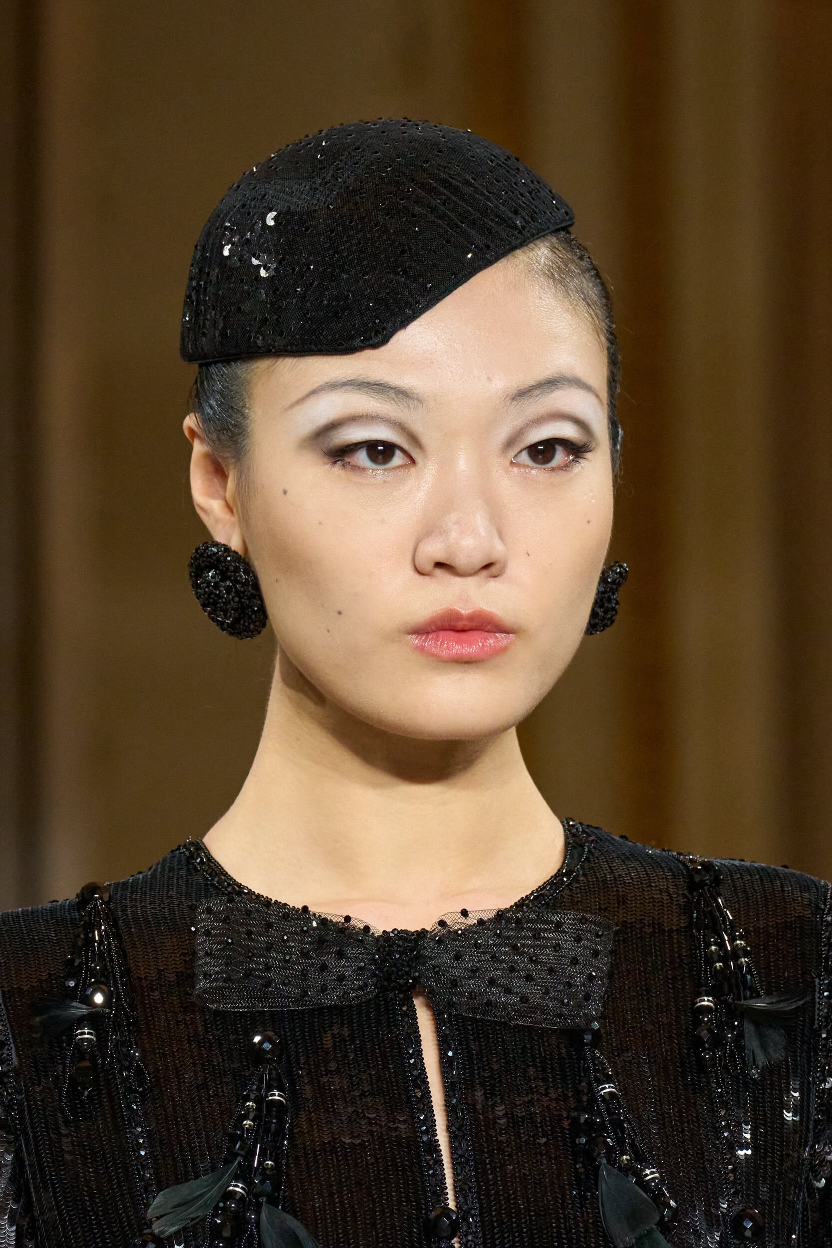 Giorgio Armani Prive Fall 2025 Couture Fashion Show Details