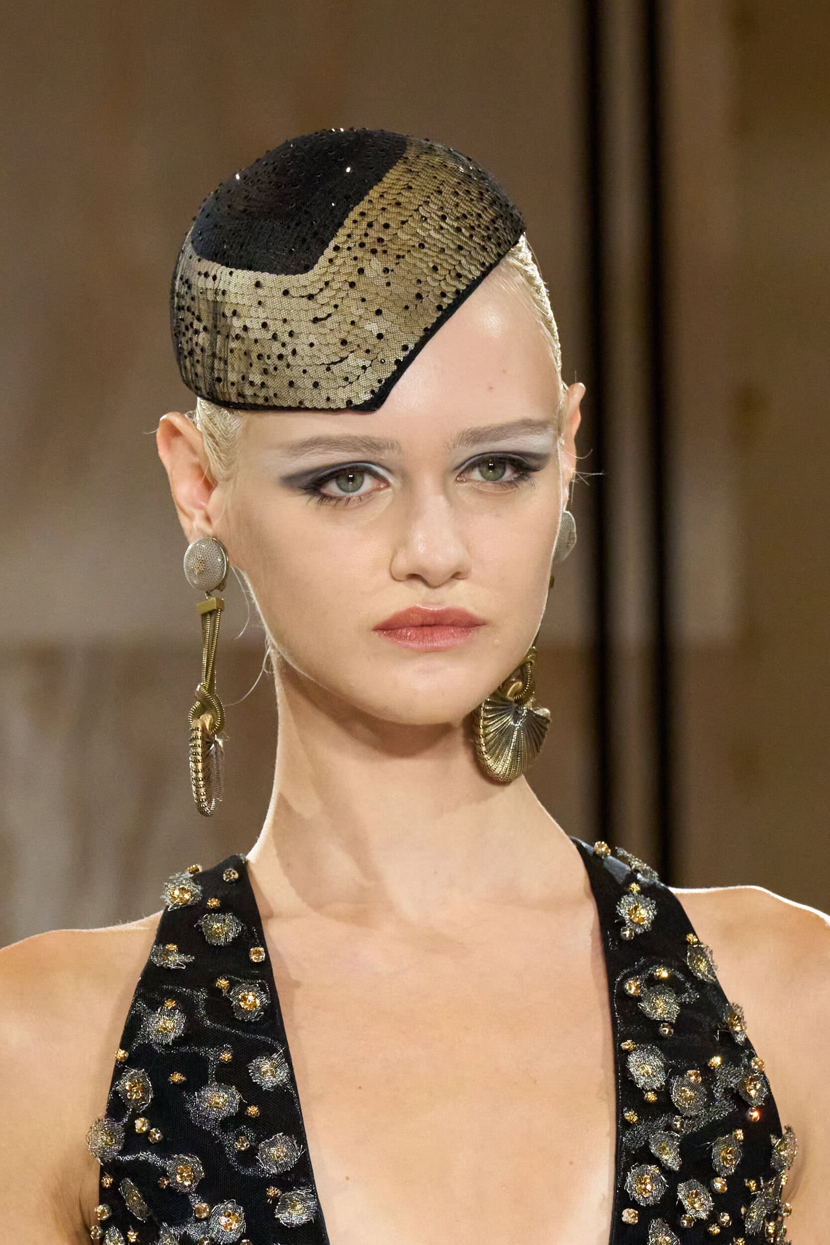 Giorgio Armani Prive Fall 2025 Couture Fashion Show Details