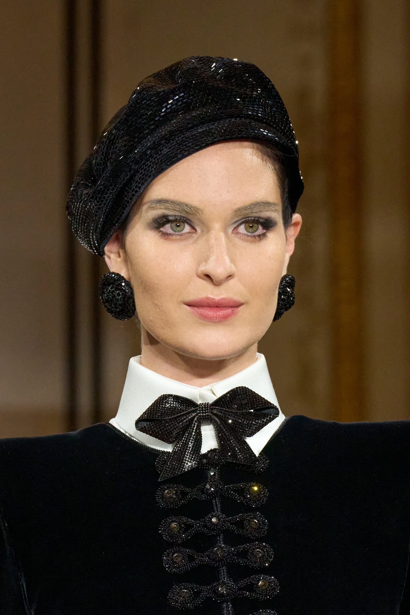 Giorgio Armani Prive Fall 2025 Couture Fashion Show Details