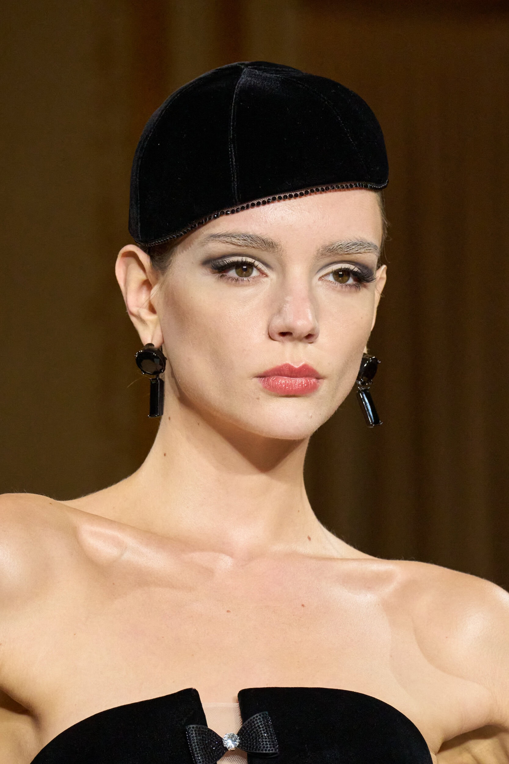Giorgio Armani Prive Fall 2025 Couture Fashion Show Details