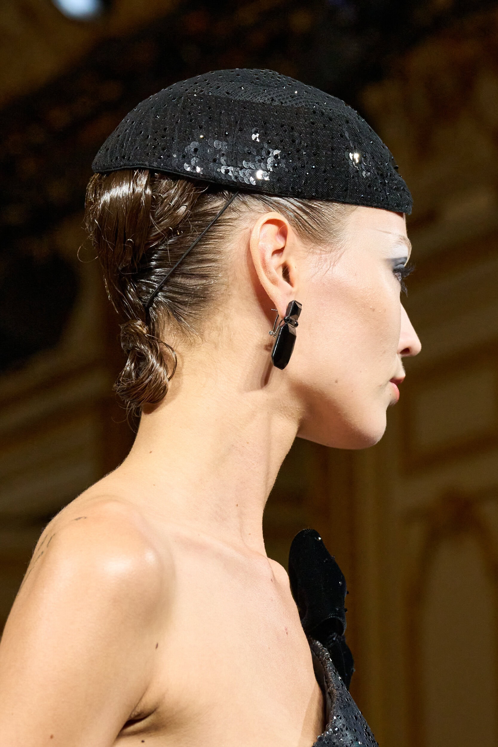 Giorgio Armani Prive Fall 2025 Couture Fashion Show Details