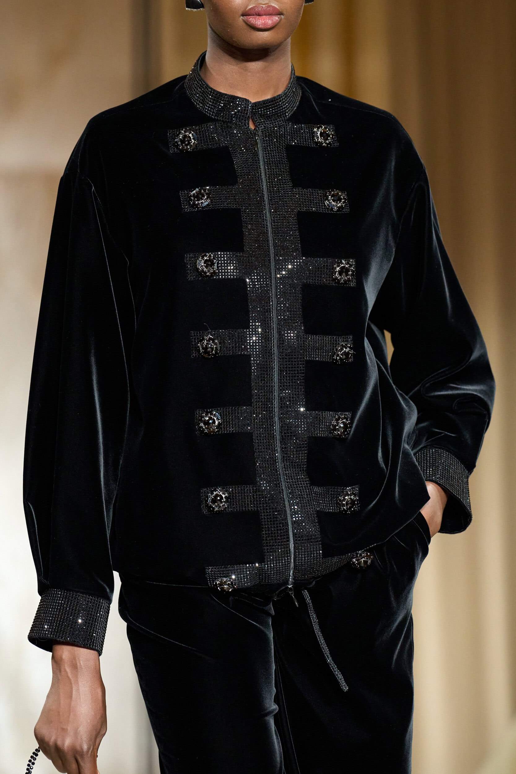 Giorgio Armani Prive Fall 2025 Couture Fashion Show Details