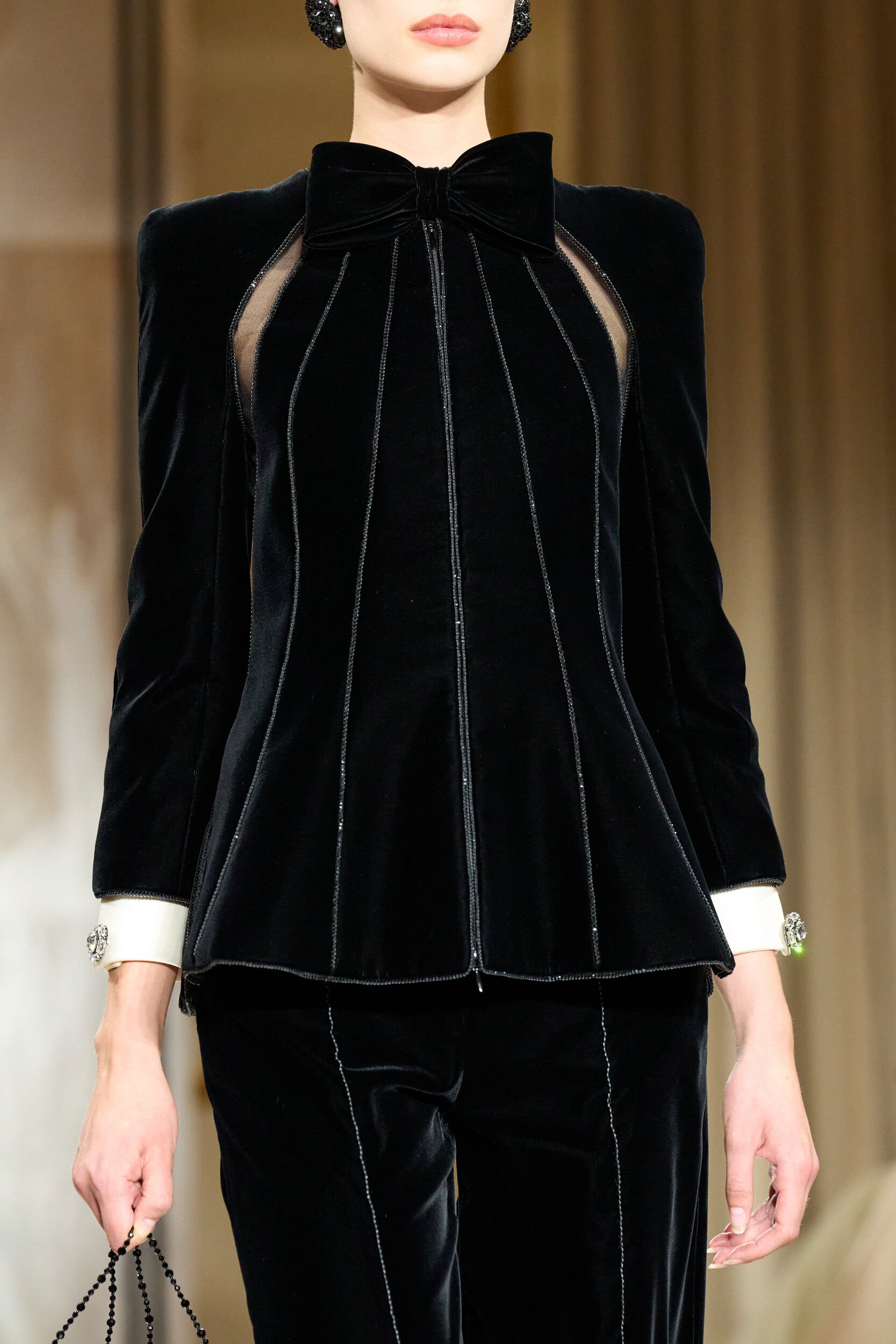 Giorgio Armani Prive Fall 2025 Couture Fashion Show Details