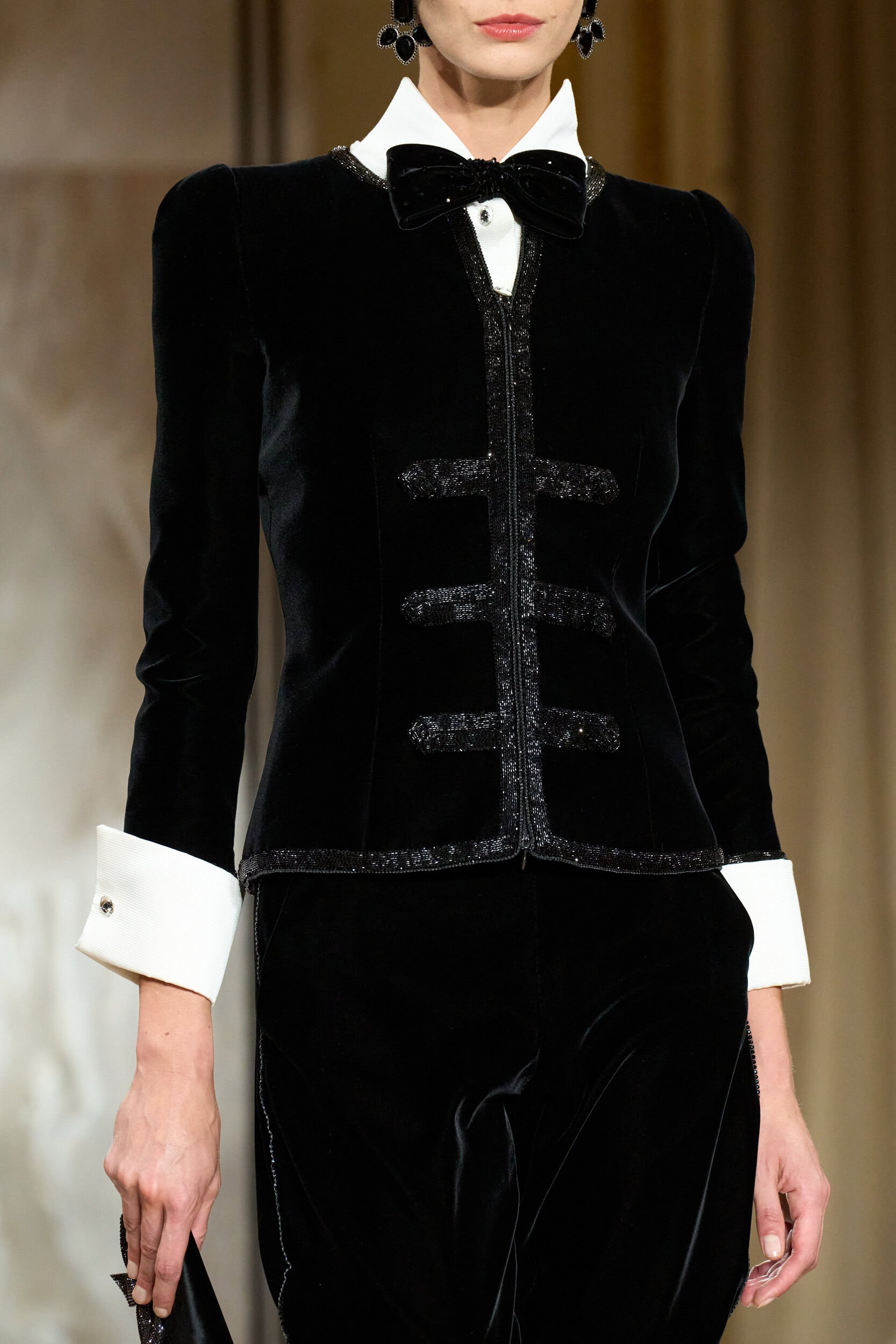 Giorgio Armani Prive Fall 2025 Couture Fashion Show Details