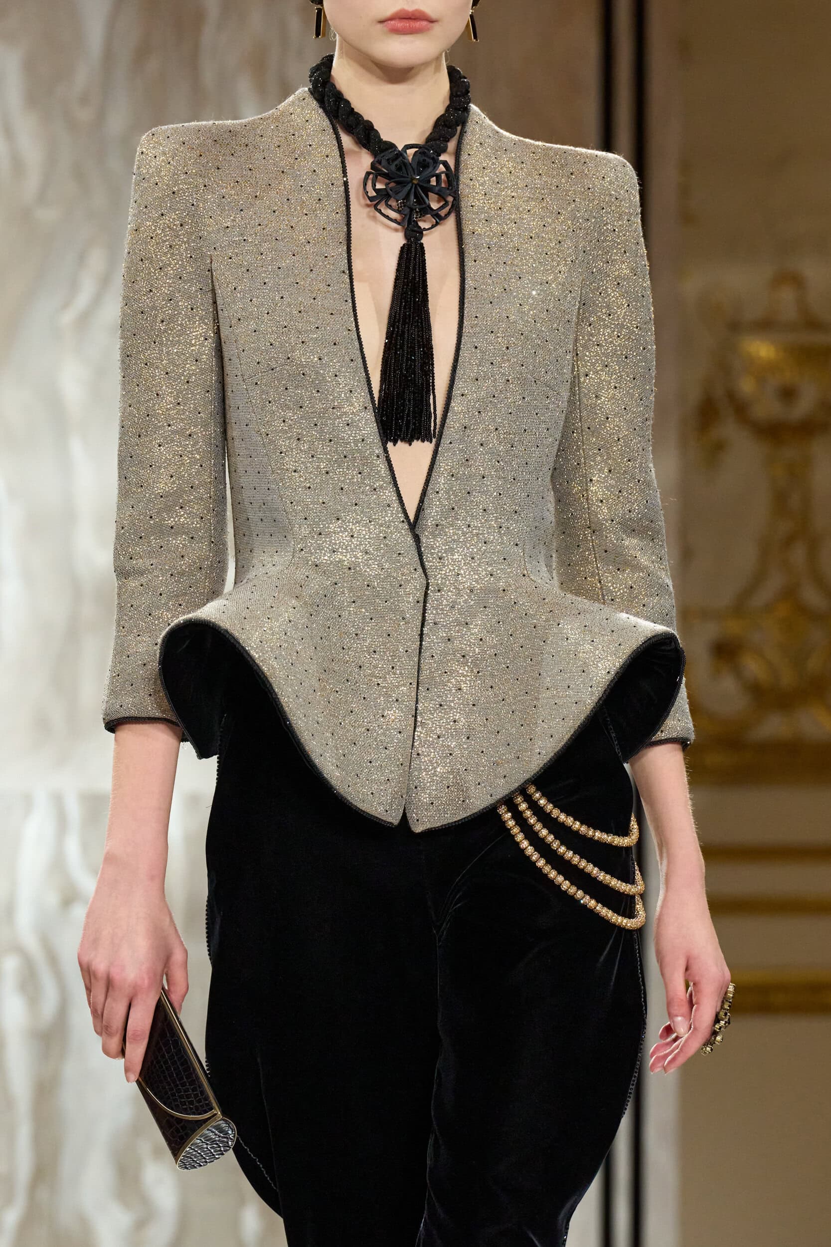 Giorgio Armani Prive Fall 2025 Couture Fashion Show Details