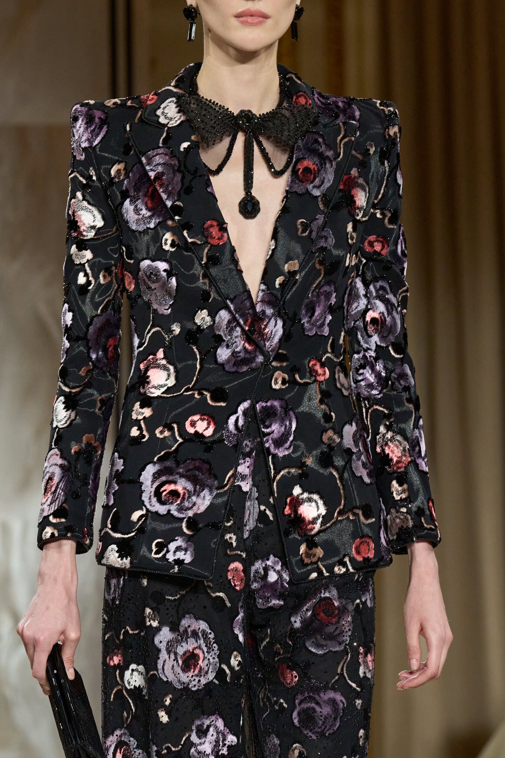 Giorgio Armani Prive Fall 2025 Couture Fashion Show Details