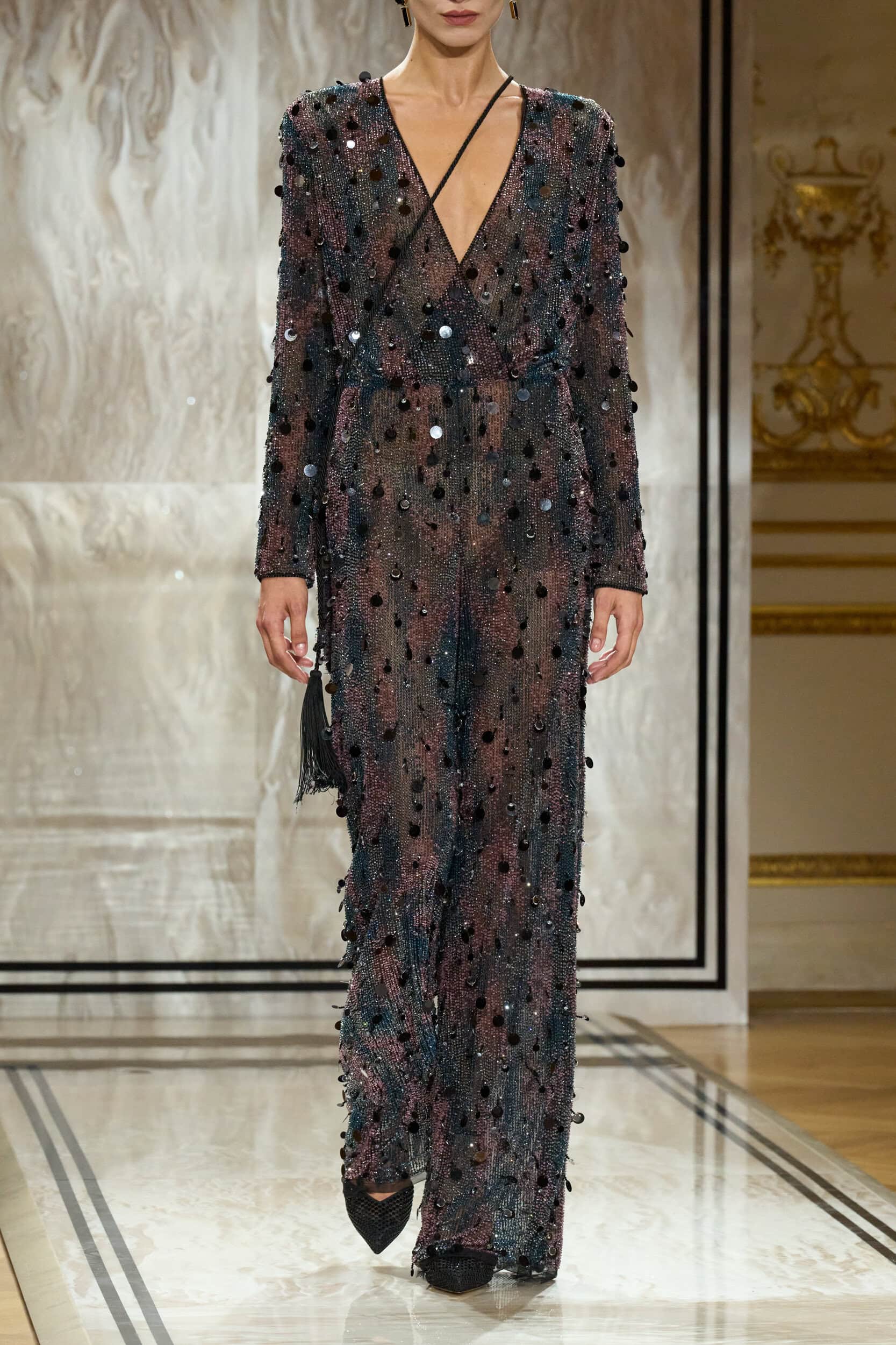 Giorgio Armani Prive Fall 2025 Couture Fashion Show Details