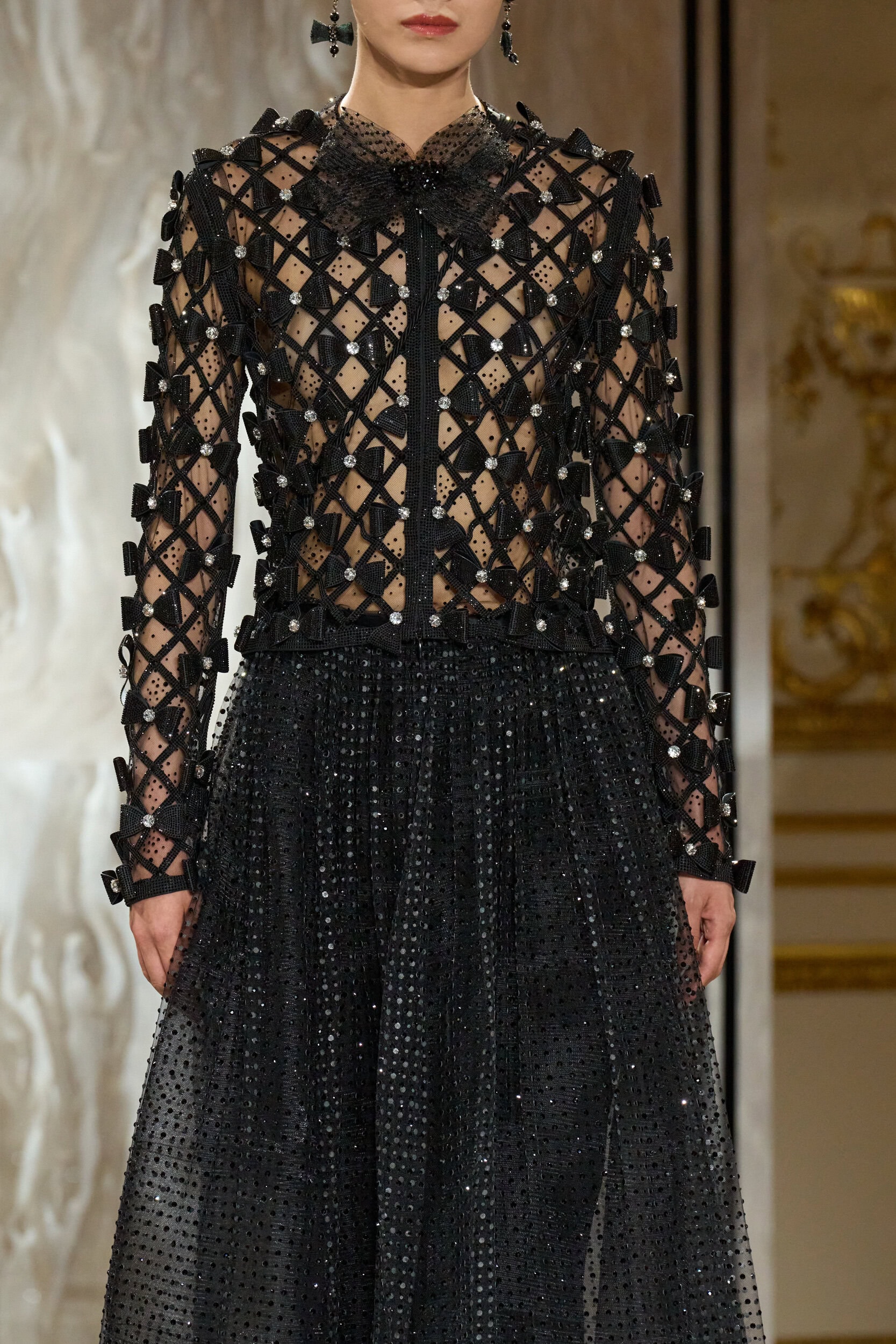 Giorgio Armani Prive Fall 2025 Couture Fashion Show Details