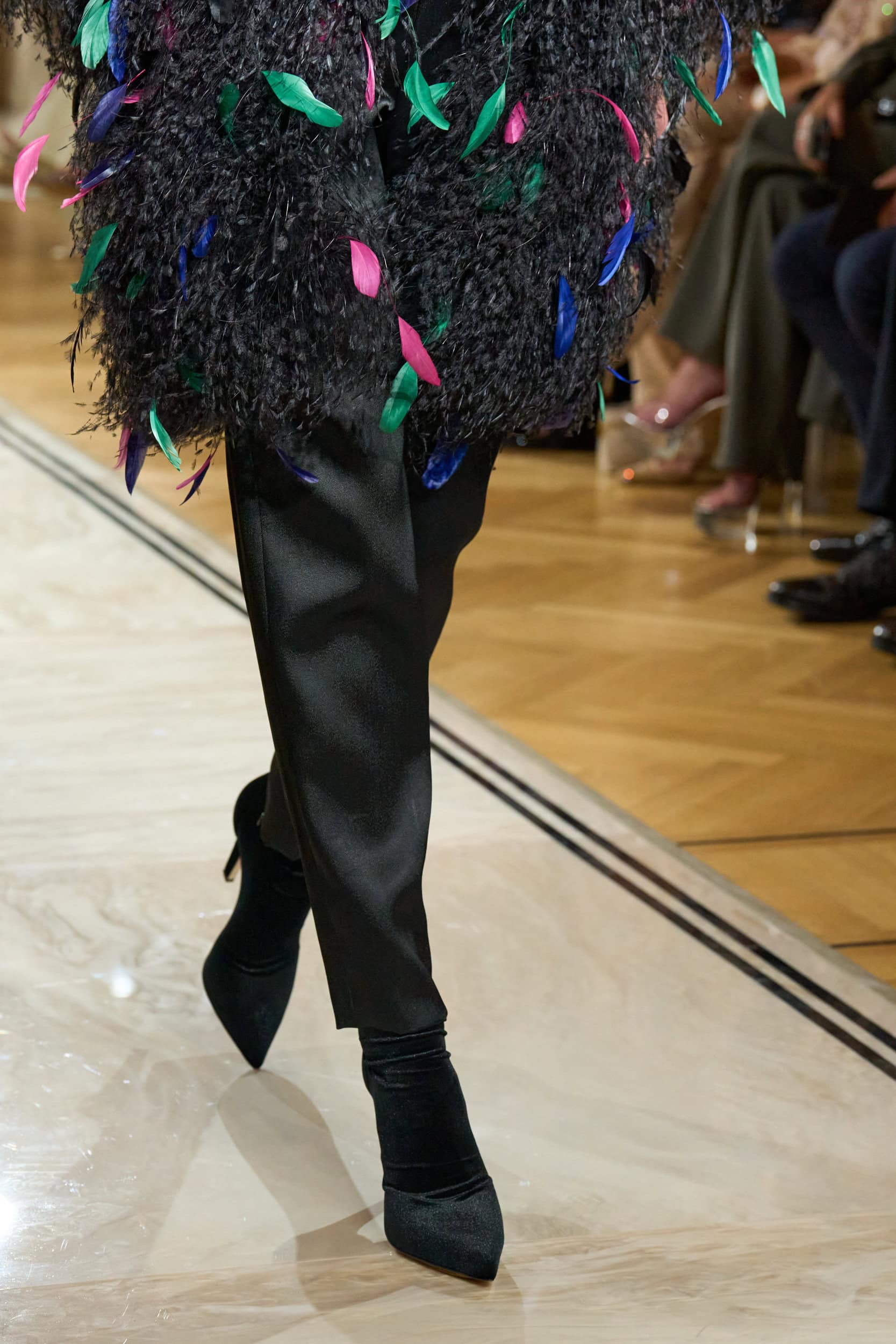 Giorgio Armani Prive Fall 2025 Couture Fashion Show Details