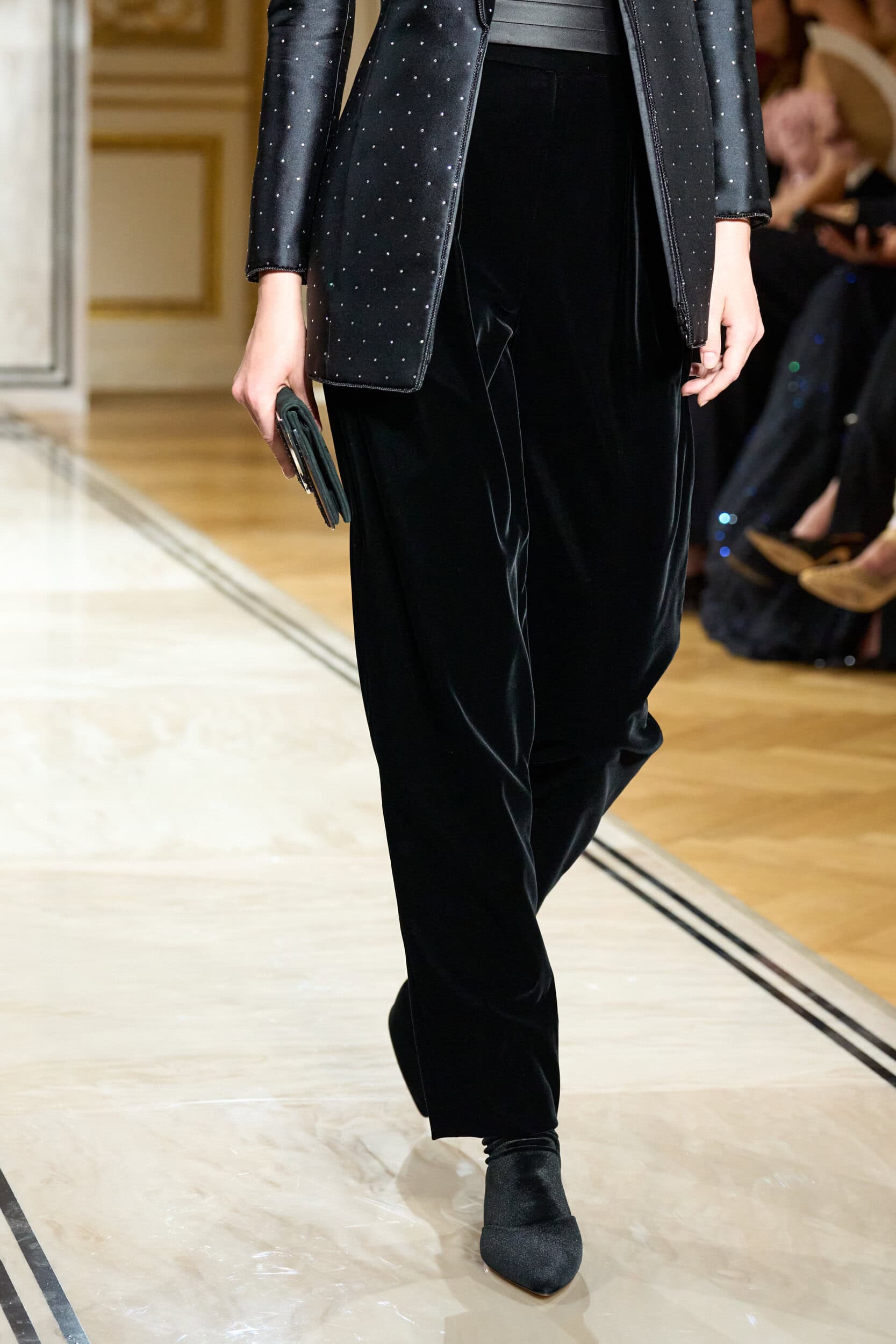 Giorgio Armani Prive Fall 2025 Couture Fashion Show Details