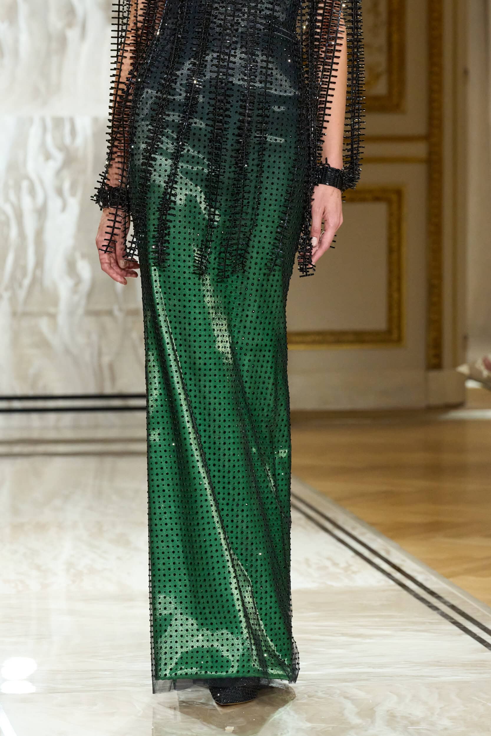Giorgio Armani Prive Fall 2025 Couture Fashion Show Details